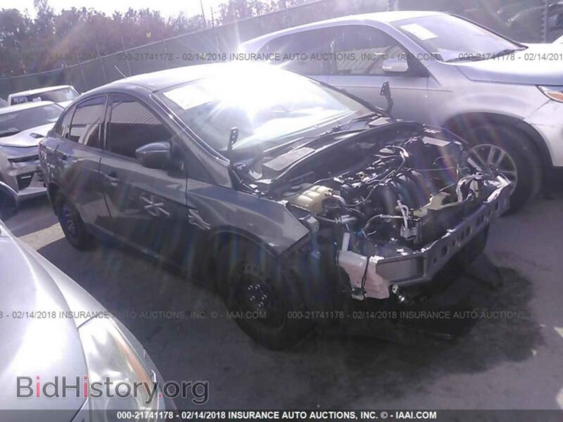 2012 Ford FOCUS (VIN 1FAHP3F26CL265748) — фото 1 из 10, IAAI, повреждение: передняя часть