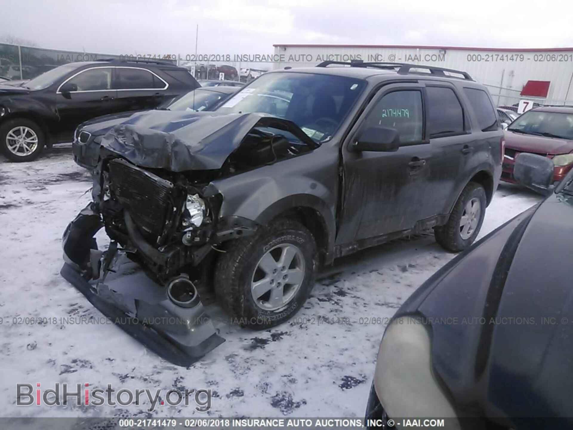 2012 Ford Escape - VIN: 1FMCU9D70CKB25713 - Фото 2