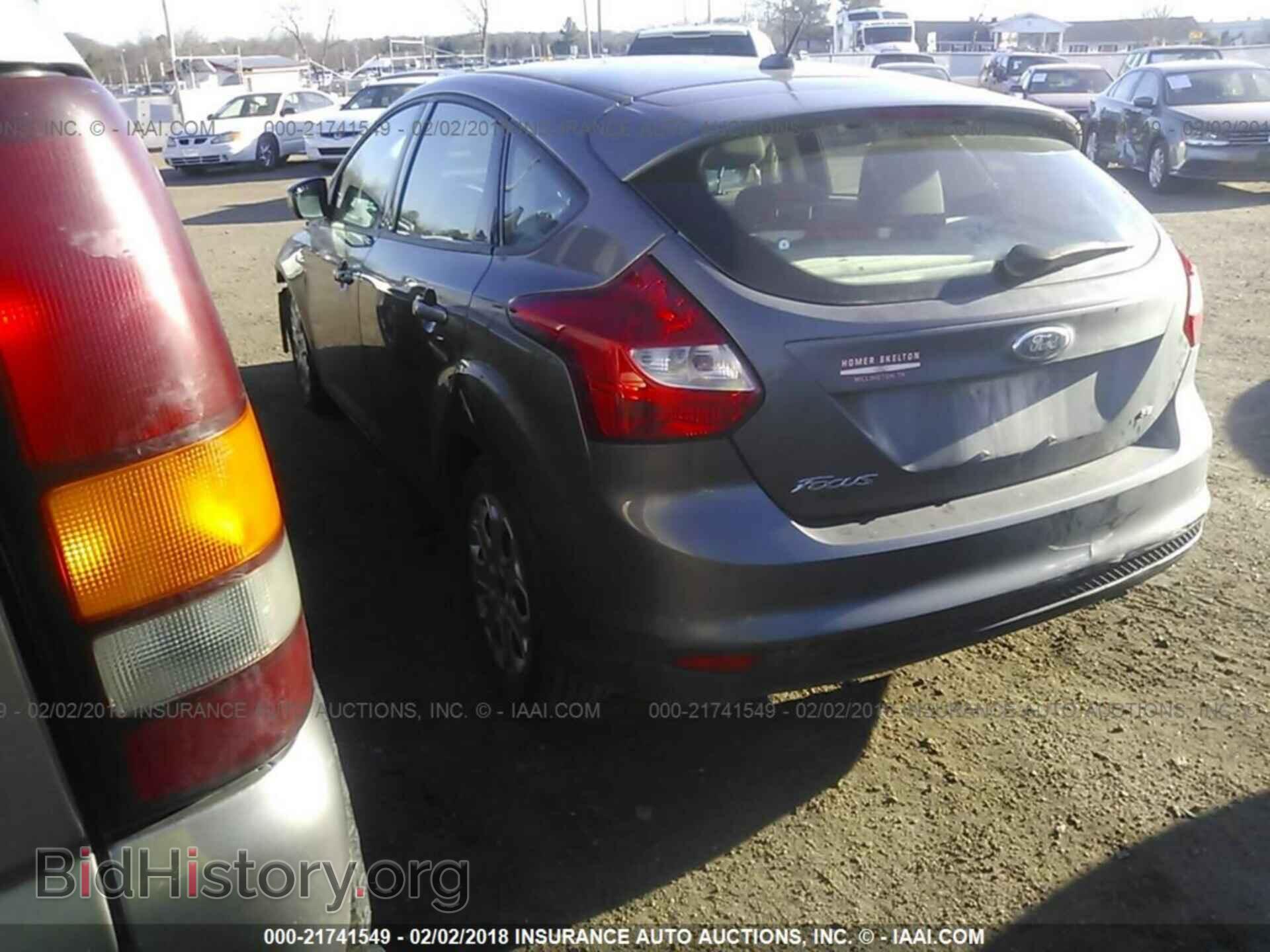 2012 Ford Focus - VIN: 1FAHP3K21CL241315 - Photo 3