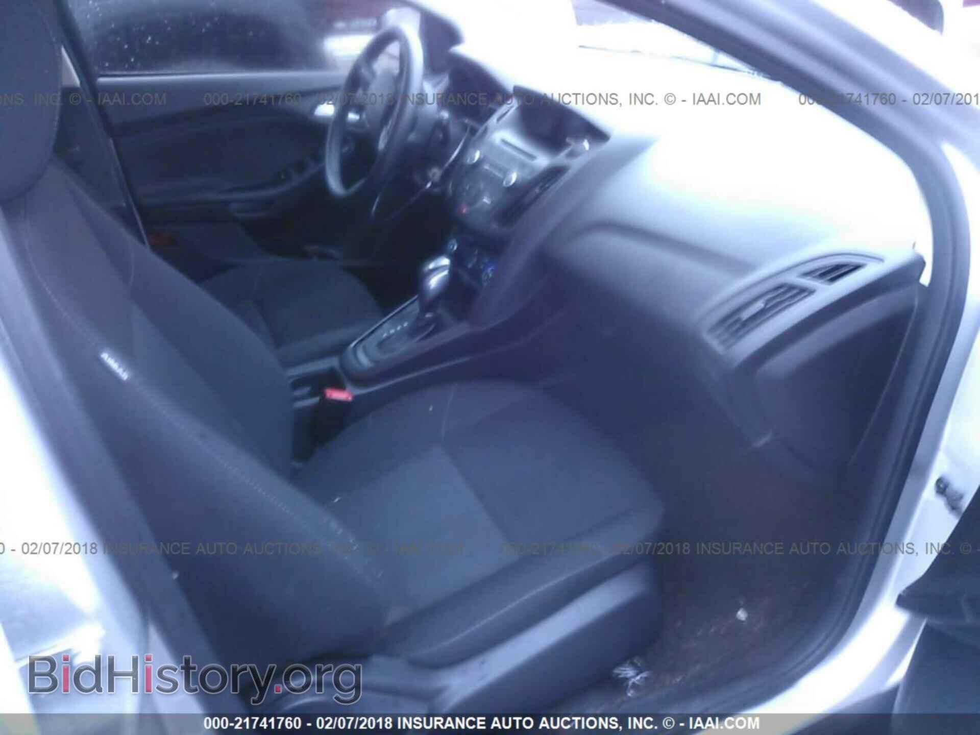 2015 Ford Focus - VIN: 1FADP3K25FL370452 - Photo 5