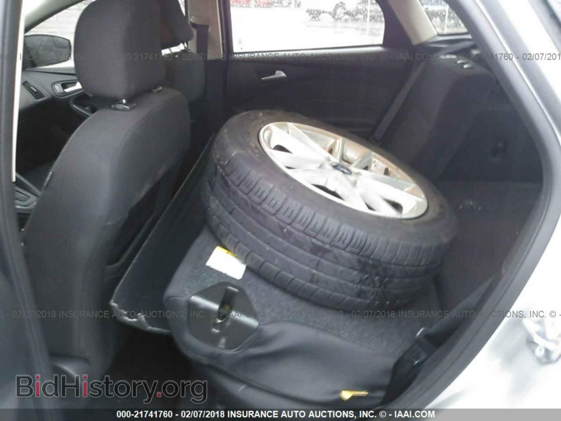 2015 Ford Focus - VIN: 1FADP3K25FL370452 - Photo 8
