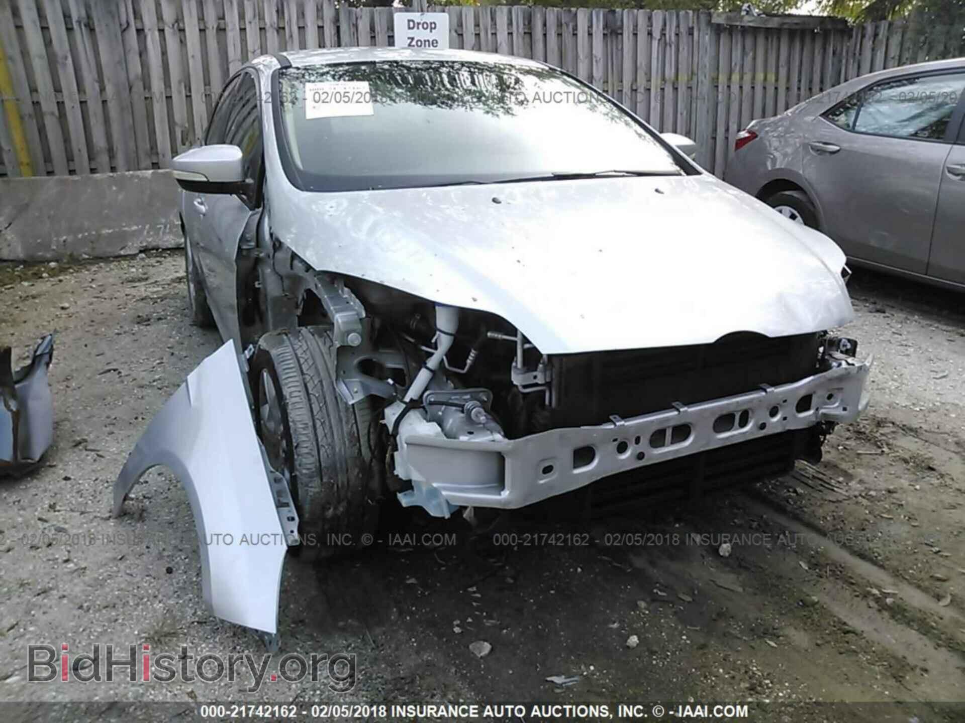 2014 Ford Focus - VIN: 1FADP3F2XEL173320 - Photo 6