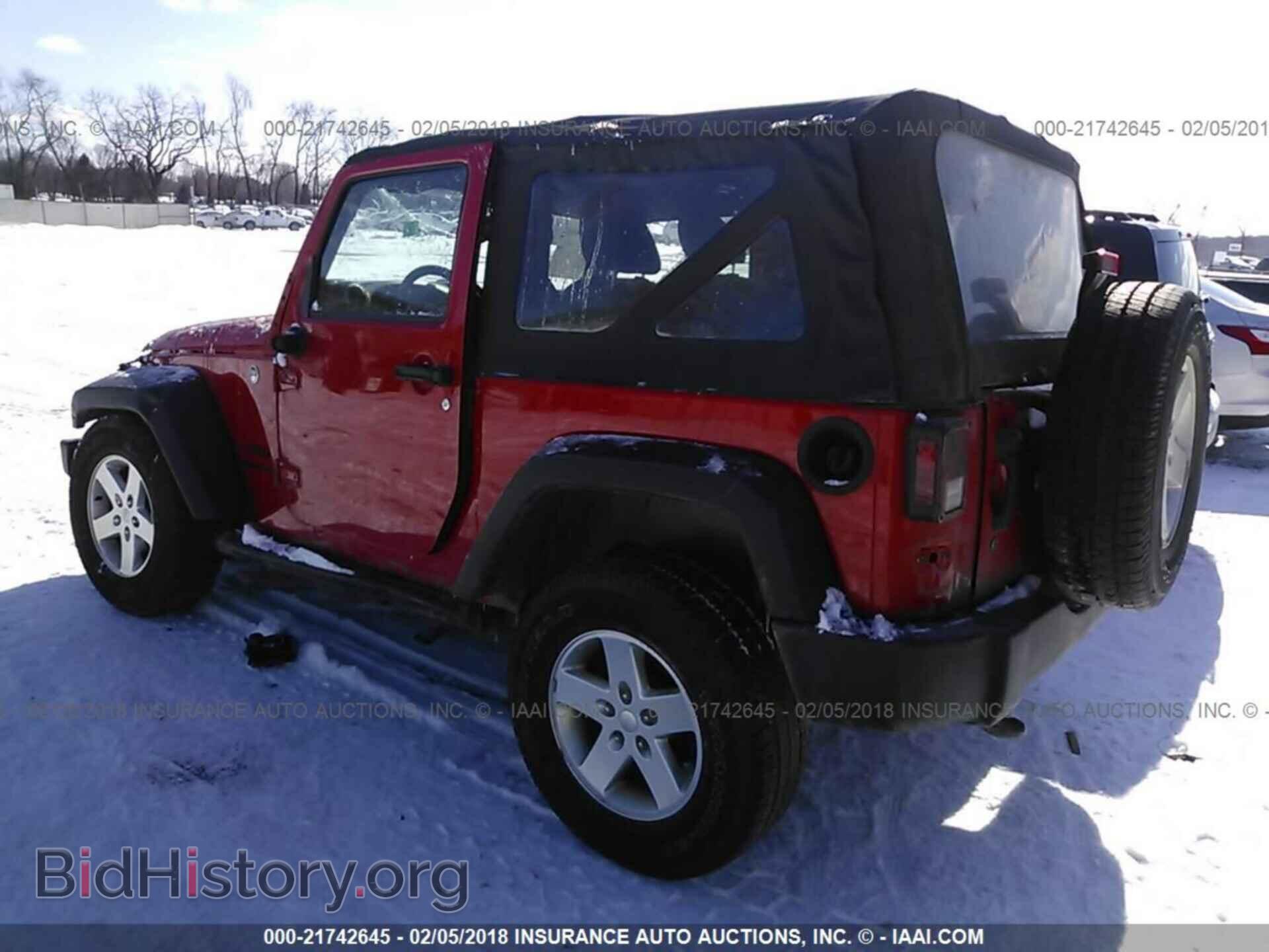 2015 Jeep Wrangler - VIN: 1C4AJWAG7FL518968 - Фото 3
