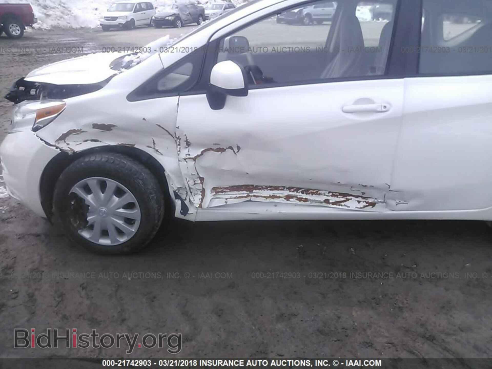2014 Nissan Versa note - VIN: 3N1CE2CP3EL358497 - Photo 6