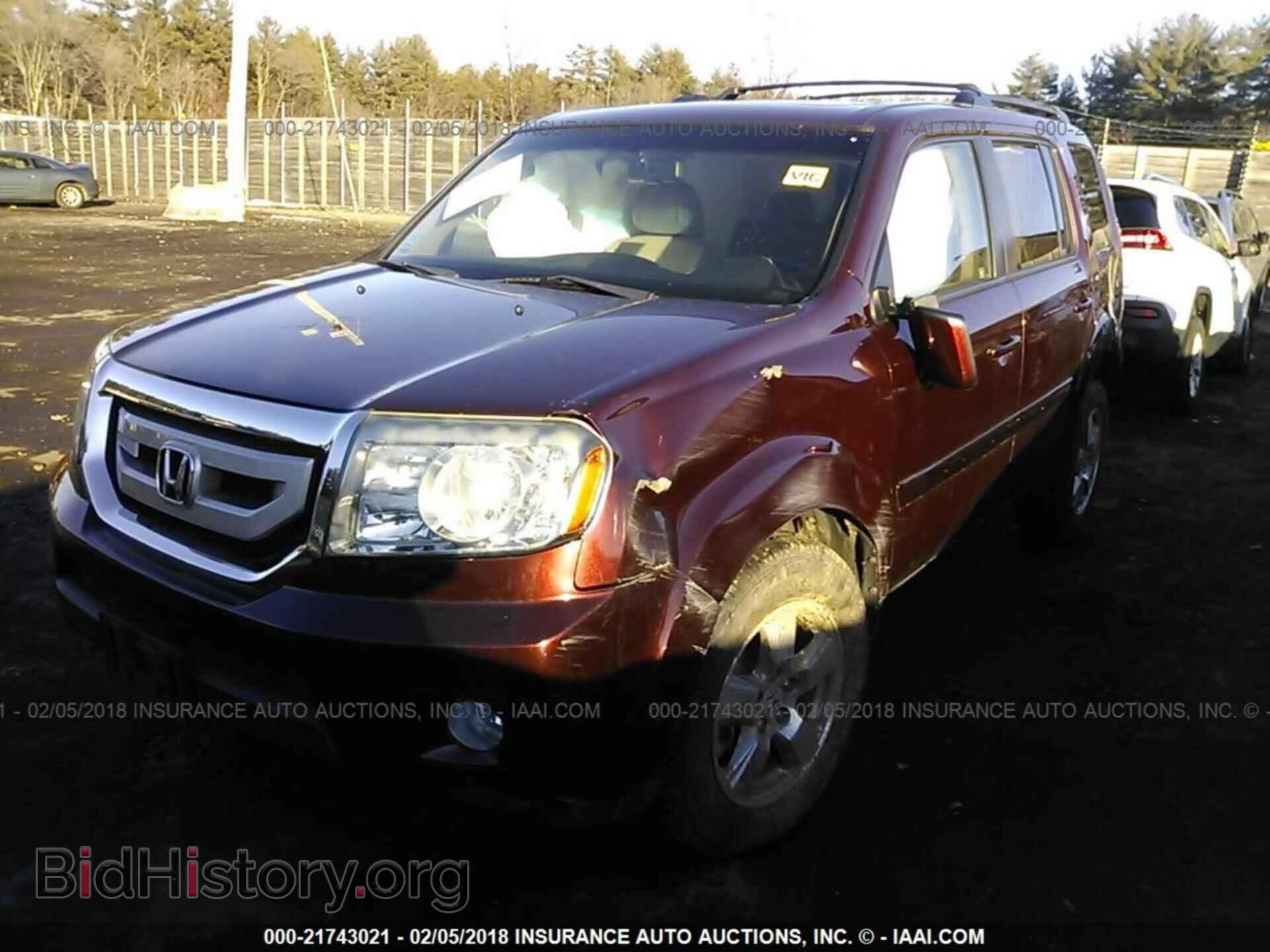 2011 Honda Pilot - VIN: 5FNYF4H69BB030085 - Photo 2