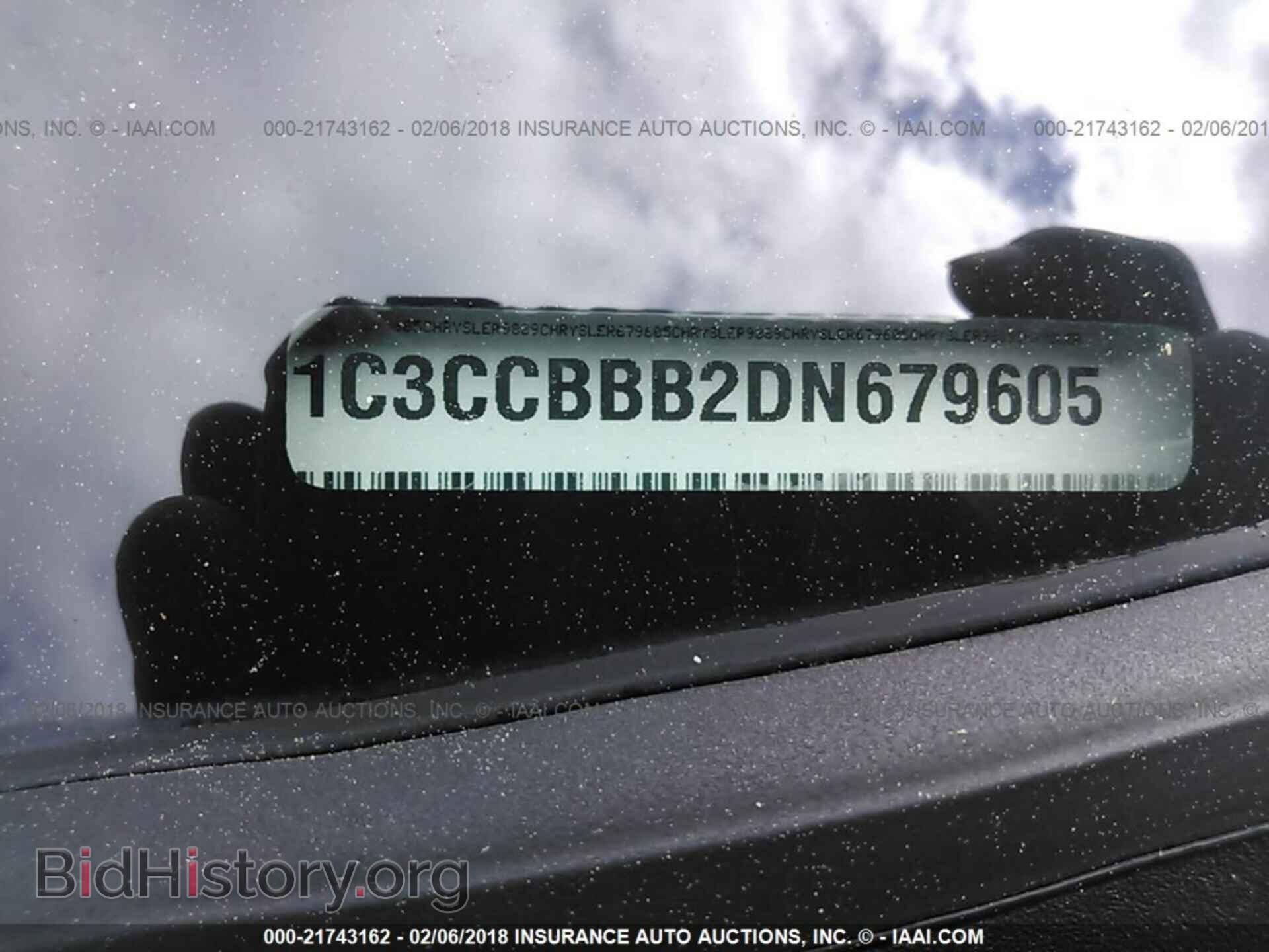 2013 Chrysler 200 - VIN: 1C3CCBBB2DN679605 - Фото 9