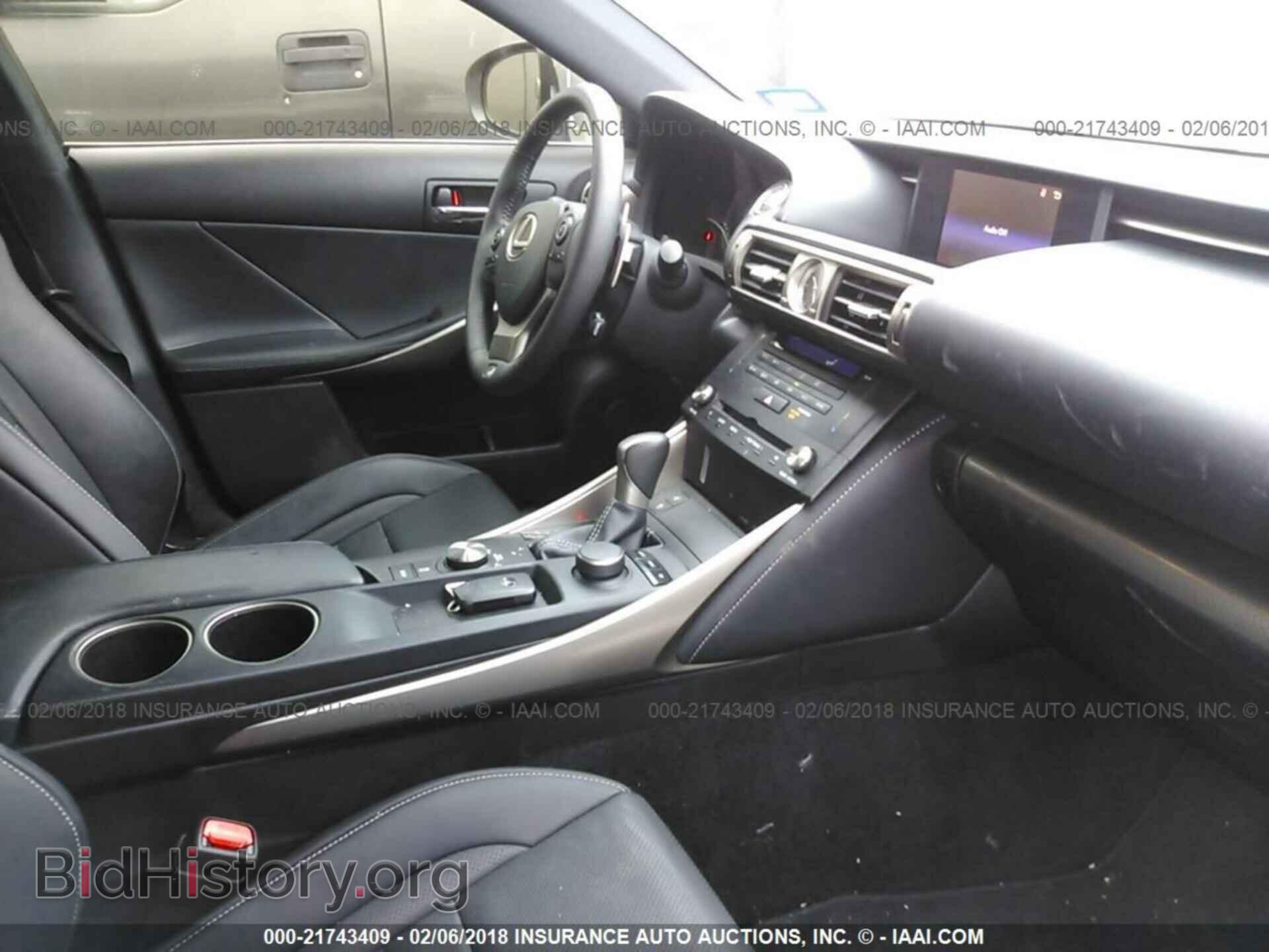 2015 Lexus Is - VIN: JTHBF1D29F5051094 - Photo 5