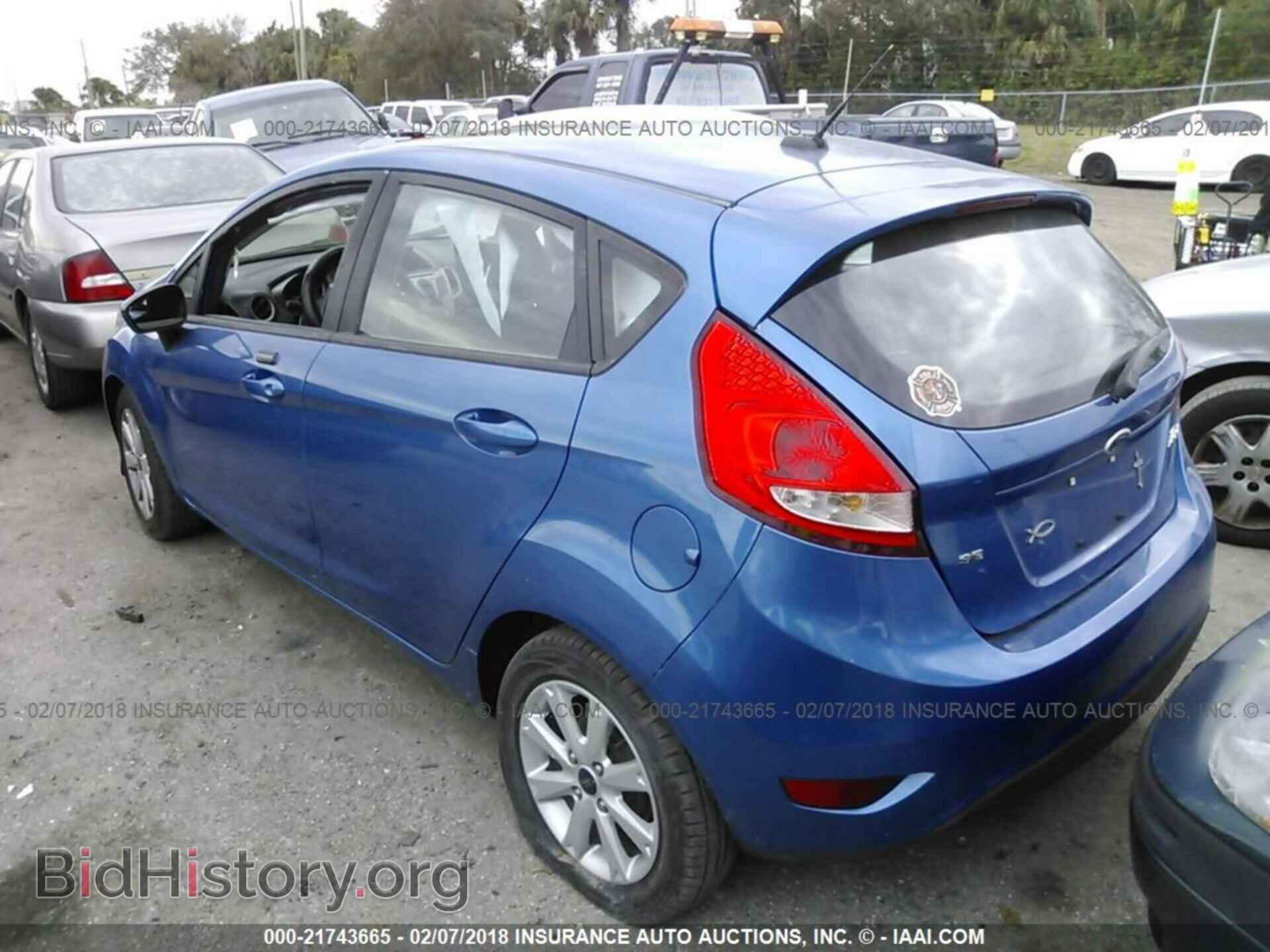 2011 Ford Fiesta - VIN: 3FADP4EJXBM125003 - Фото 3