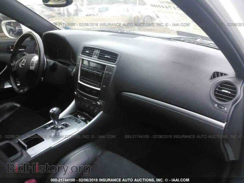 2012 Lexus IS (VIN JTHBF5C24C5176699) — фото 5 из 10