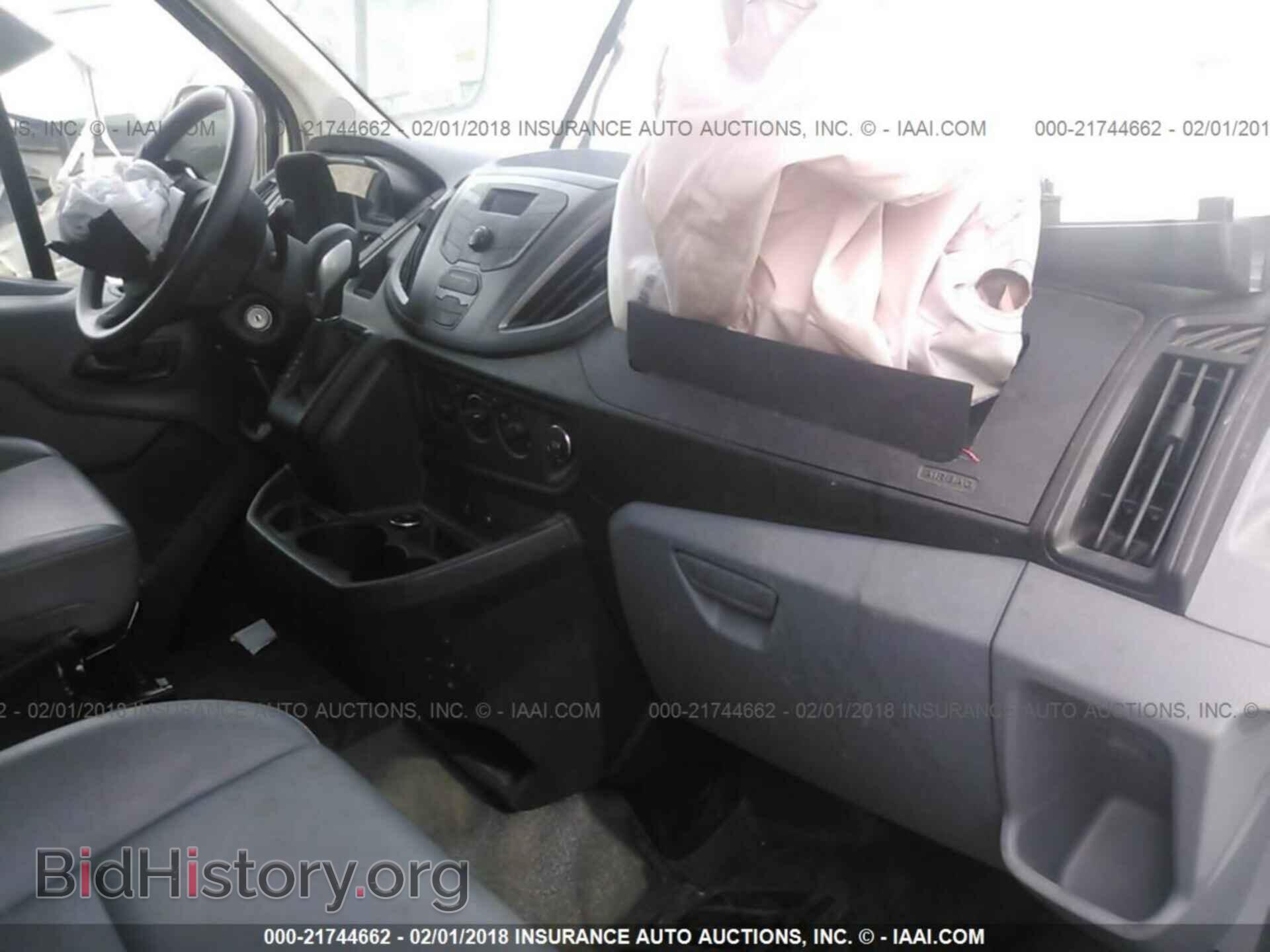 2016 Ford Transit - VIN: 1FTYR1CM4GKA93066 - Photo 5