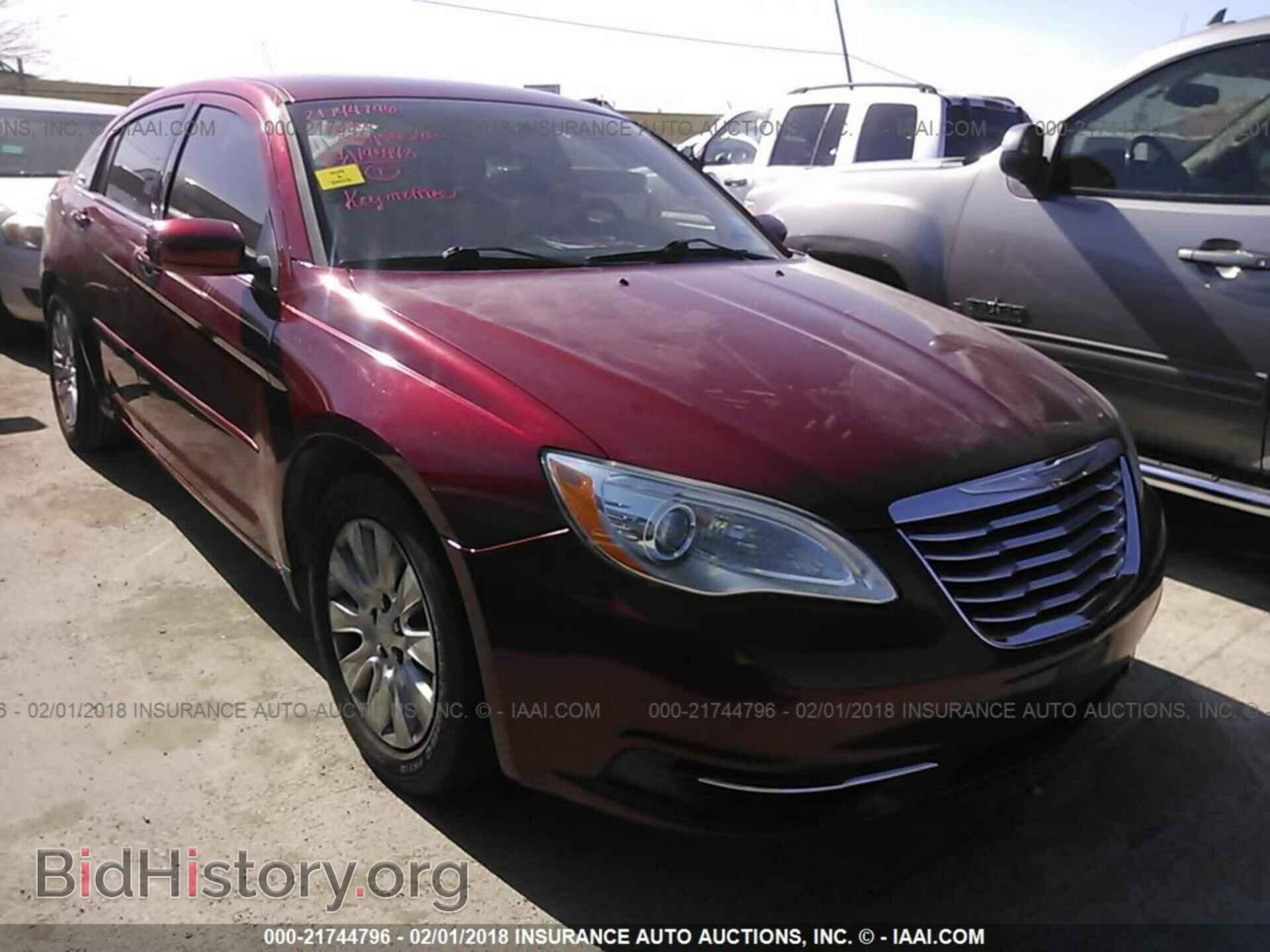 Photo 1C3BC4FB5BN538333 - Chrysler 200 2011