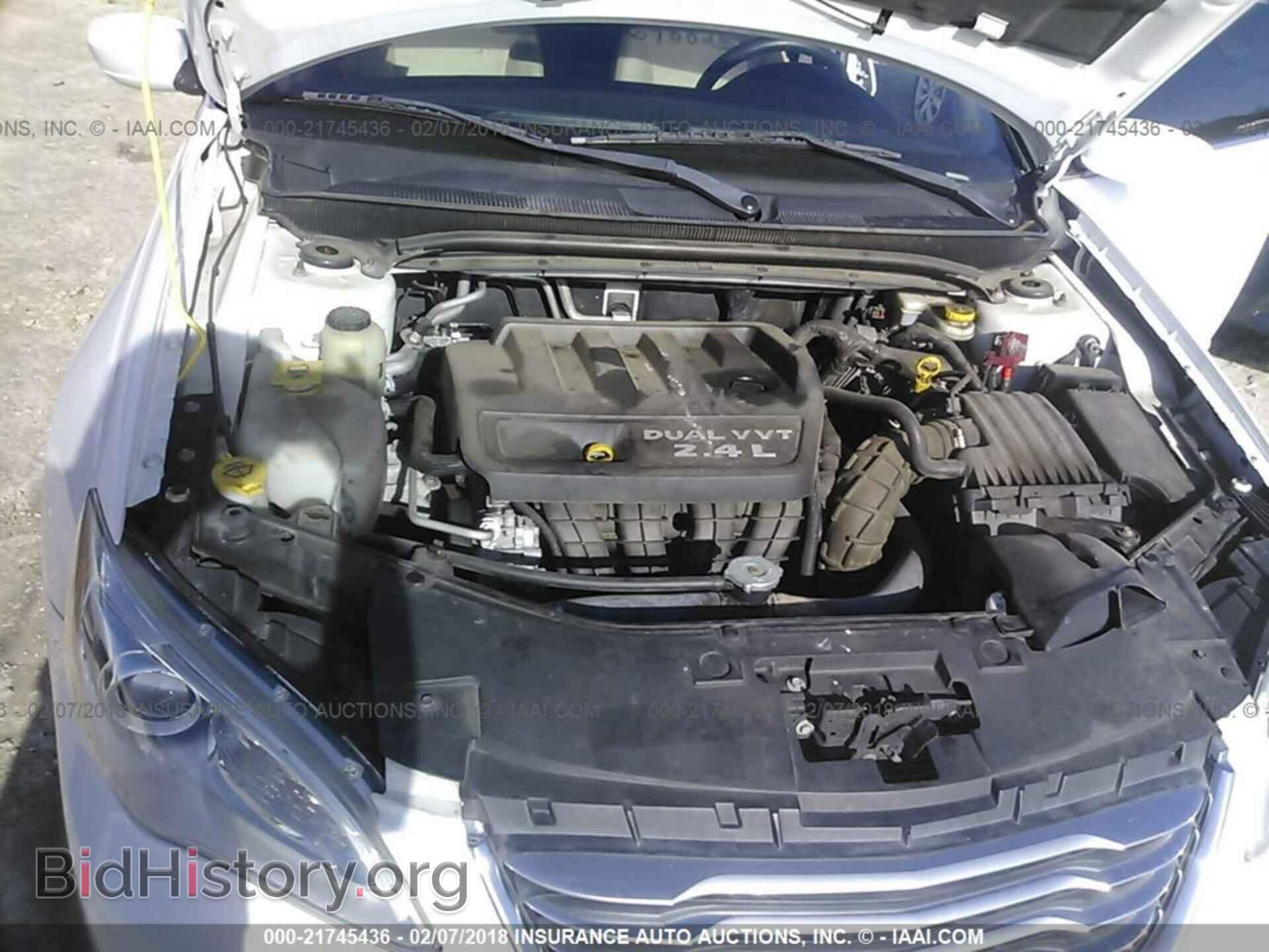 2013 Chrysler 200 - VIN: 1C3CCBAB5DN698828 - Фото 10