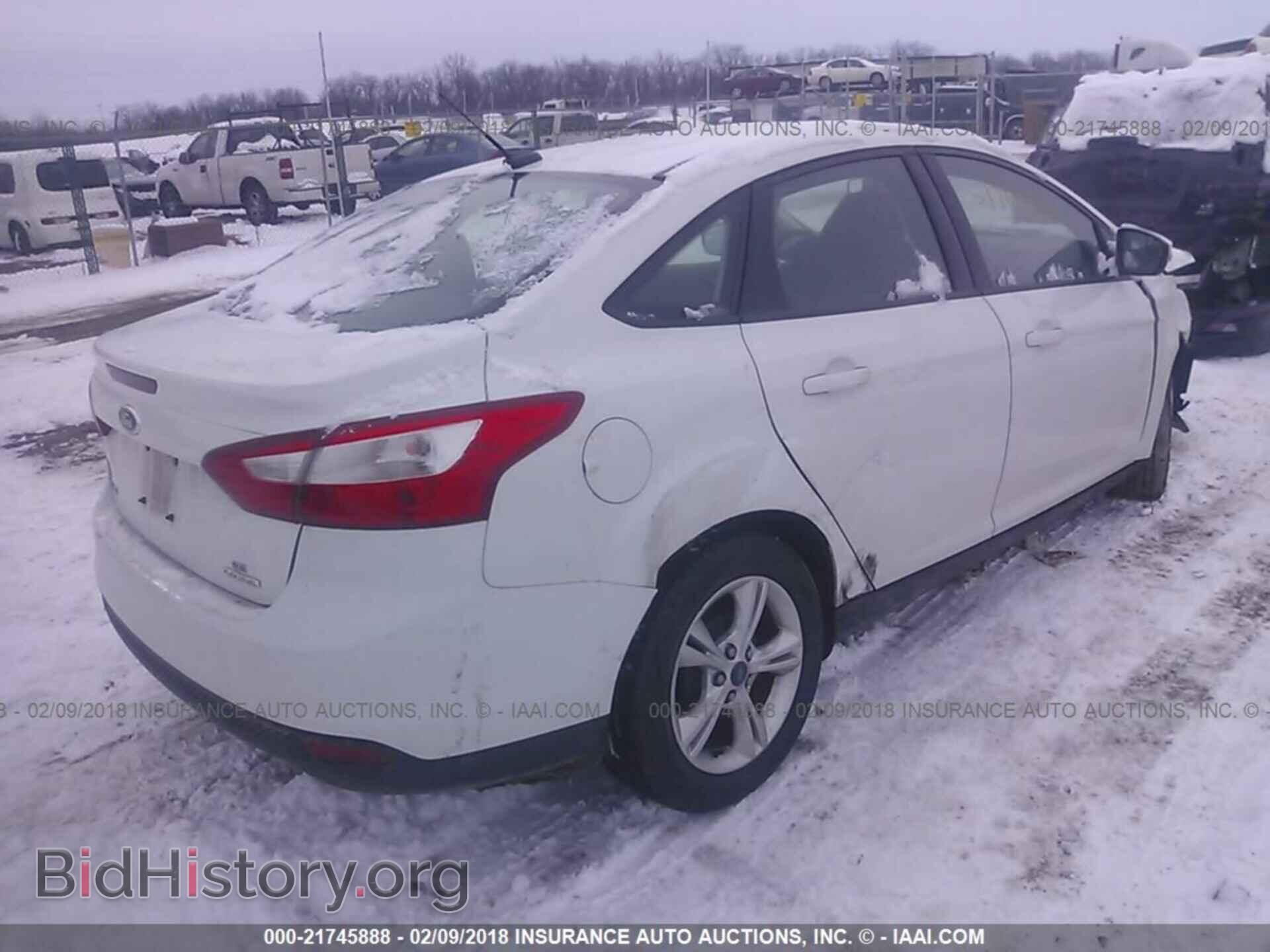 2013 Ford Focus - VIN: 1FADP3F21DL241020 - Фото 4