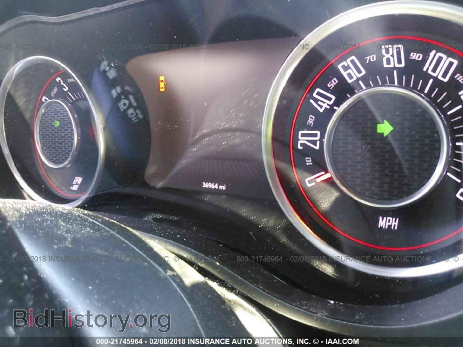 2015 Dodge Challenger - VIN: 2C3CDZAG3FH865099 - Photo 7