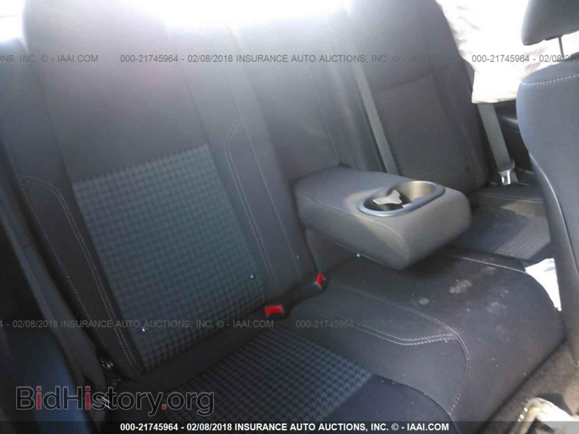 2015 Dodge Challenger - VIN: 2C3CDZAG3FH865099 - Photo 8