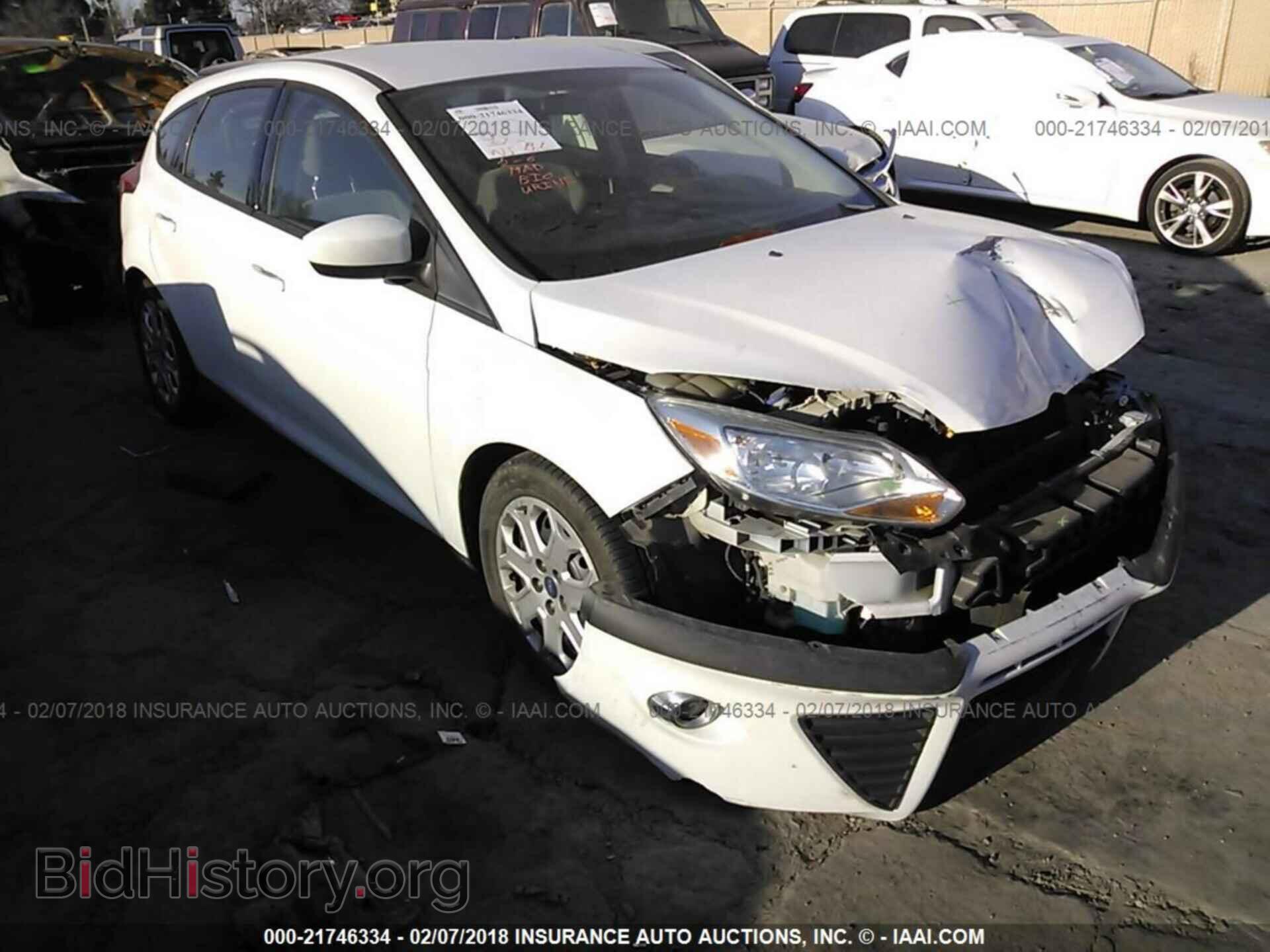 Photo 1FAHP3K26CL175330 - Ford Focus 2012