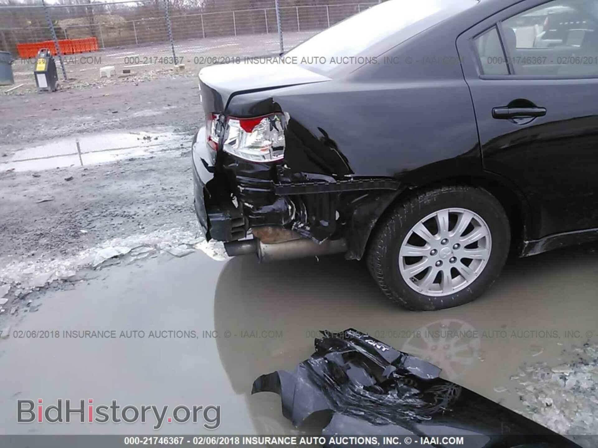 2011 Mitsubishi Galant - VIN: 4A32B2FF2BE024636 - Photo 6