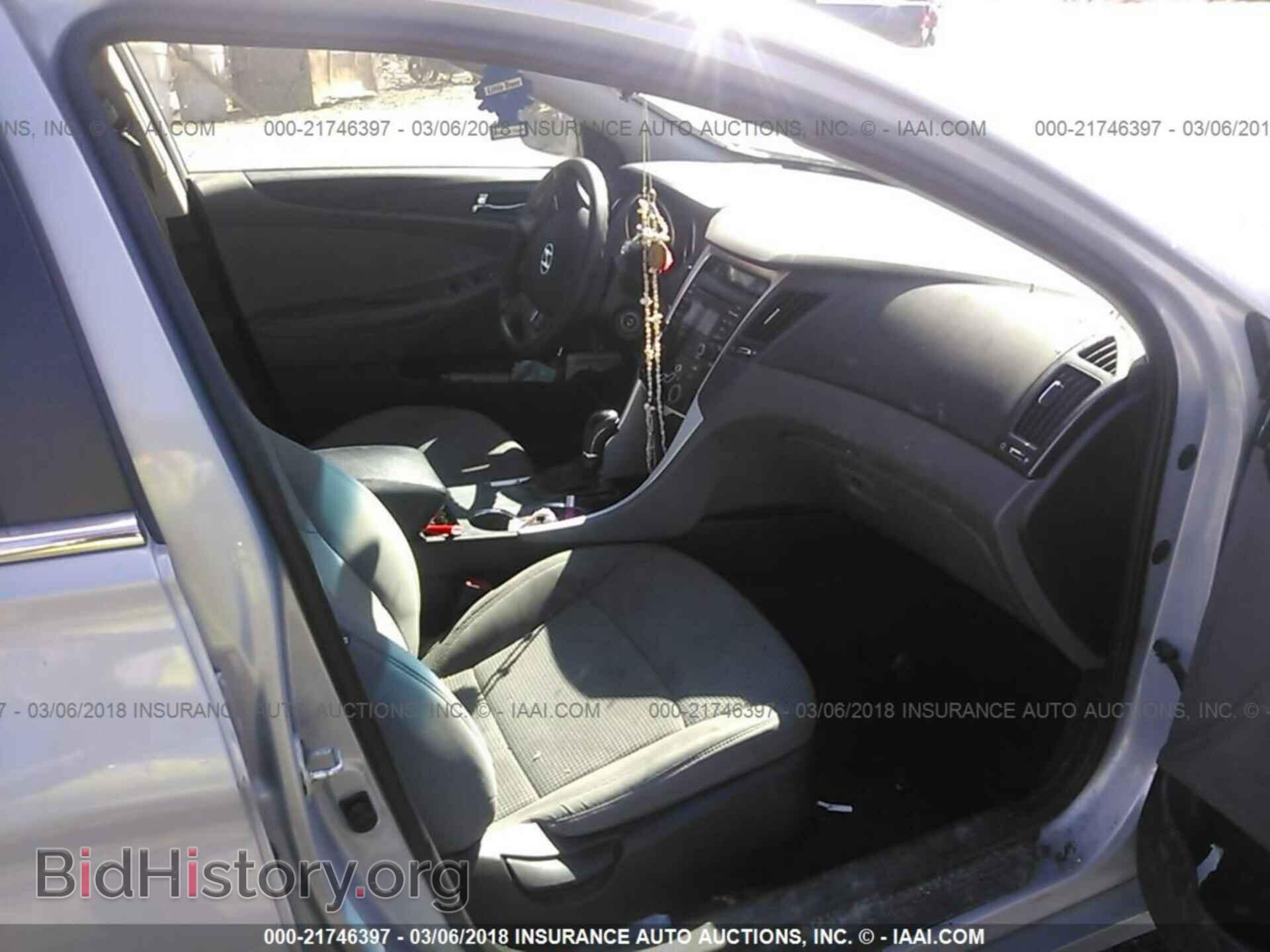 2012 Hyundai Sonata - VIN: 5NPEB4ACXCH489837 - Фото 5