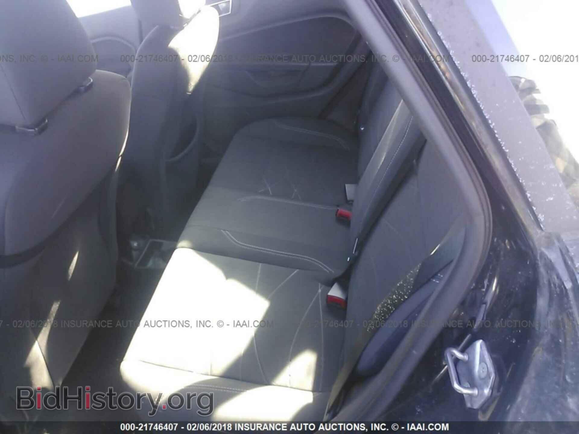 2014 Ford Fiesta - VIN: 3FADP4BJ3EM106673 - Фото 8