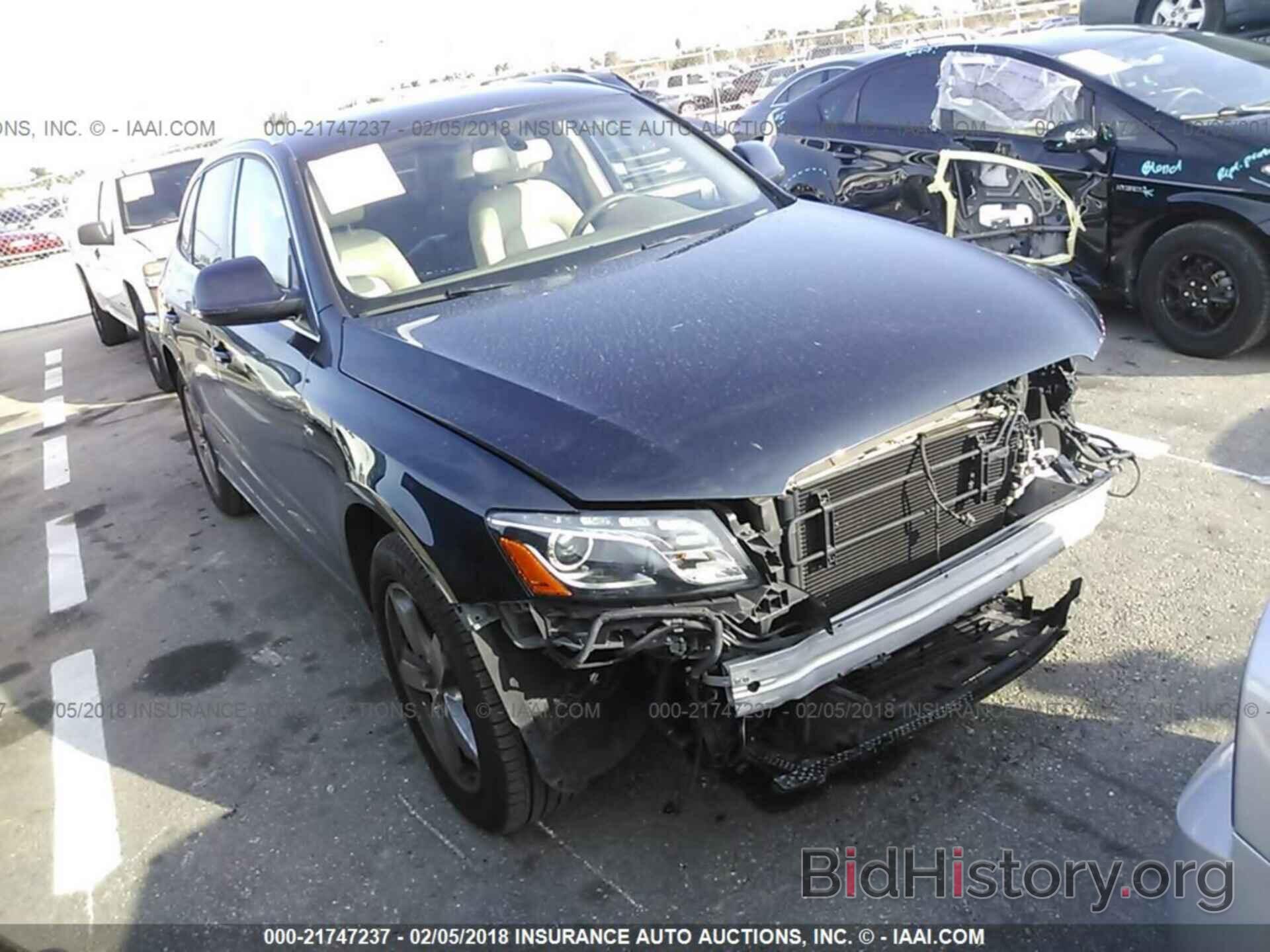 Фотография WA1DKAFP8CA094899 - Audi Q5 2012