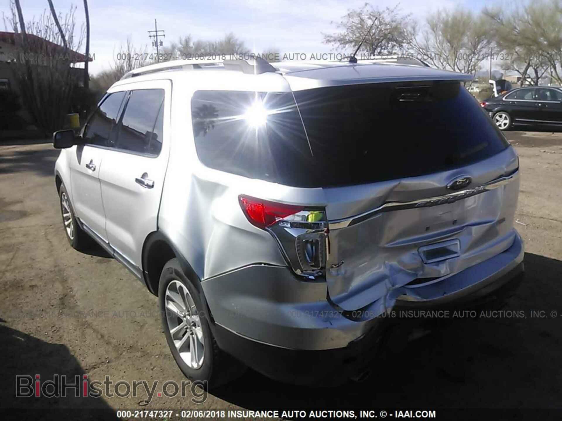 2011 Ford Explorer - VIN: 1FMHK7D85BGA11457 - Фото 3