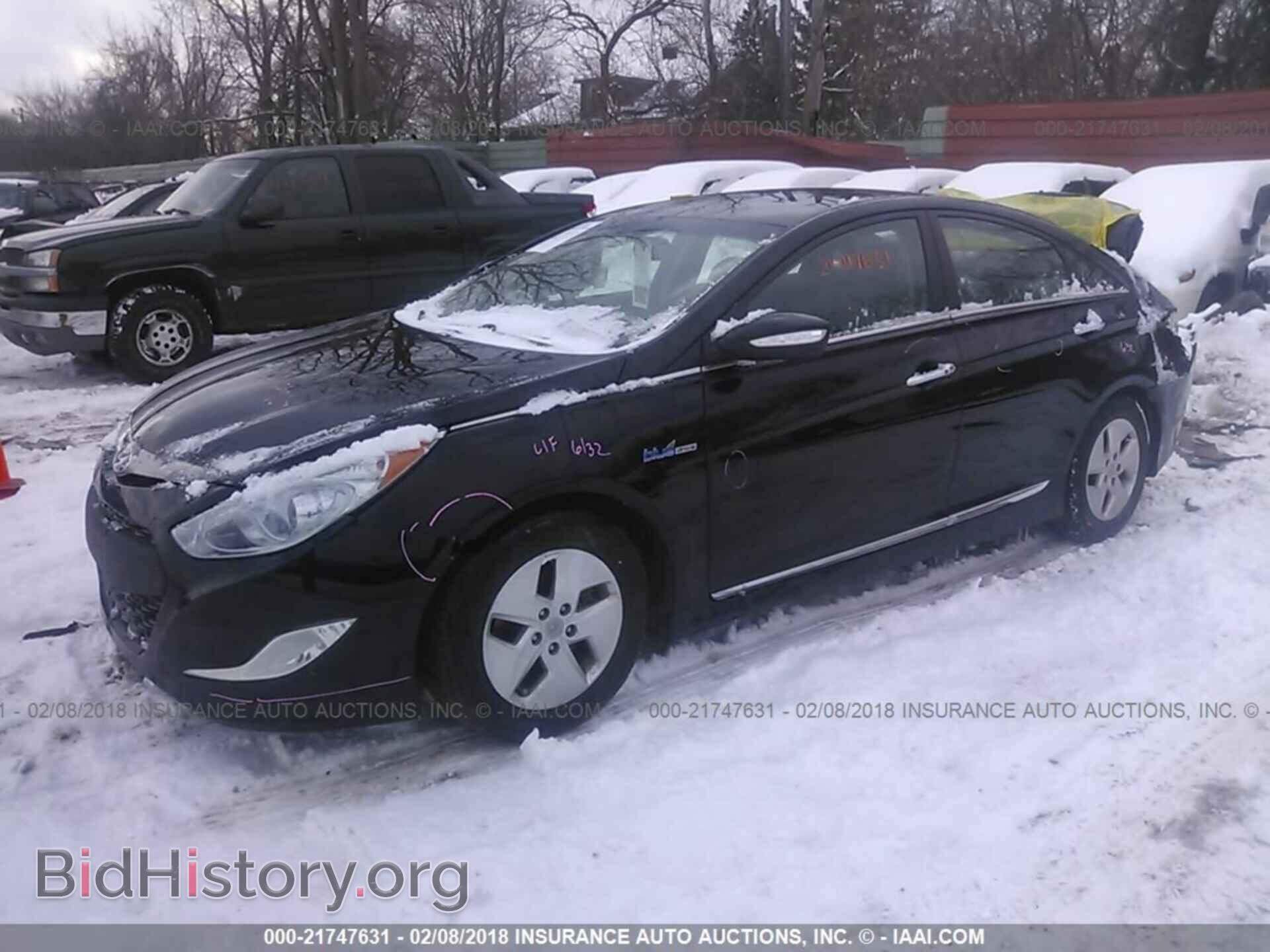2012 Hyundai Sonata - VIN: KMHEC4A46CA036016 - Фото 2