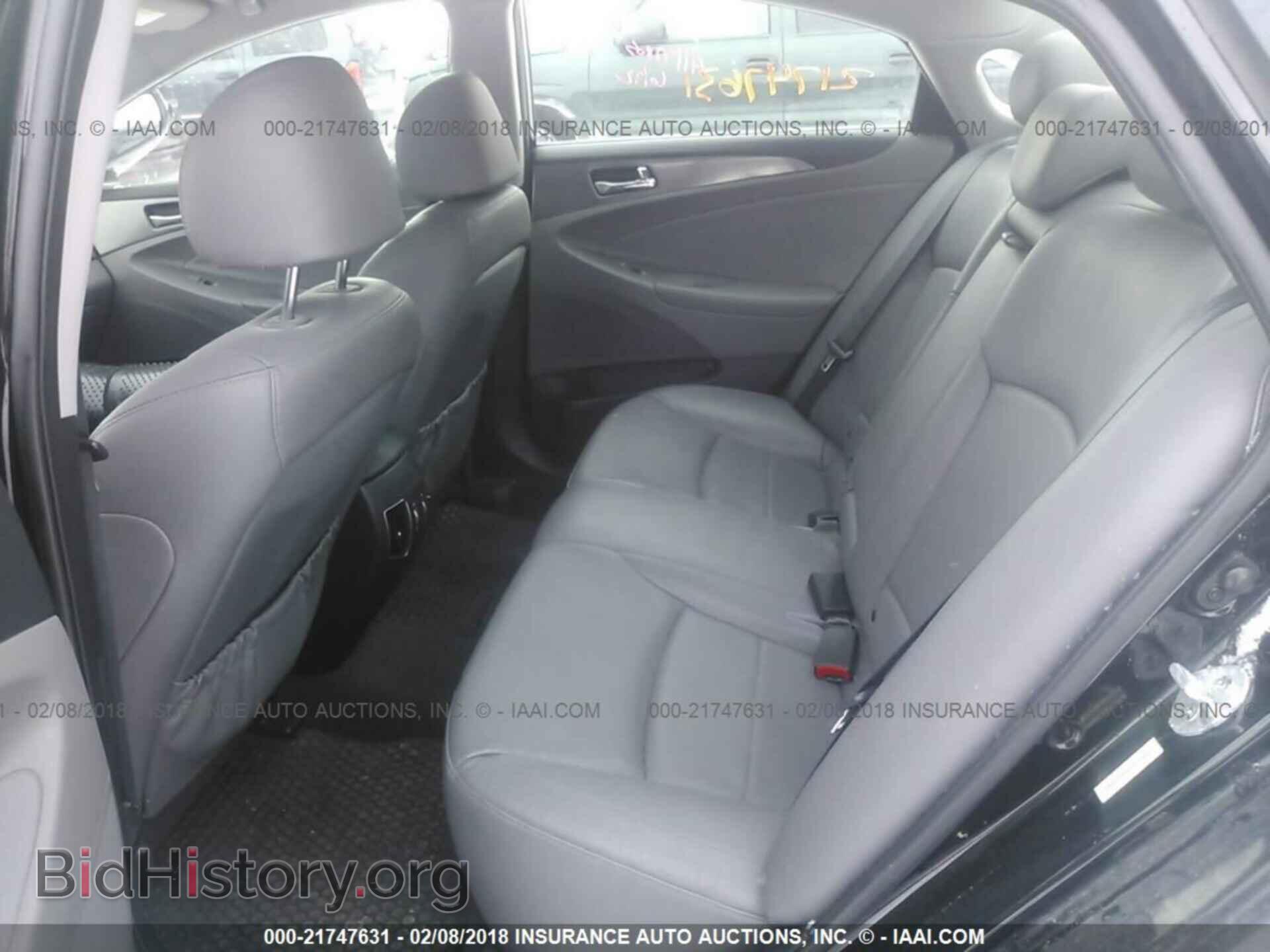 2012 Hyundai Sonata - VIN: KMHEC4A46CA036016 - Фото 8