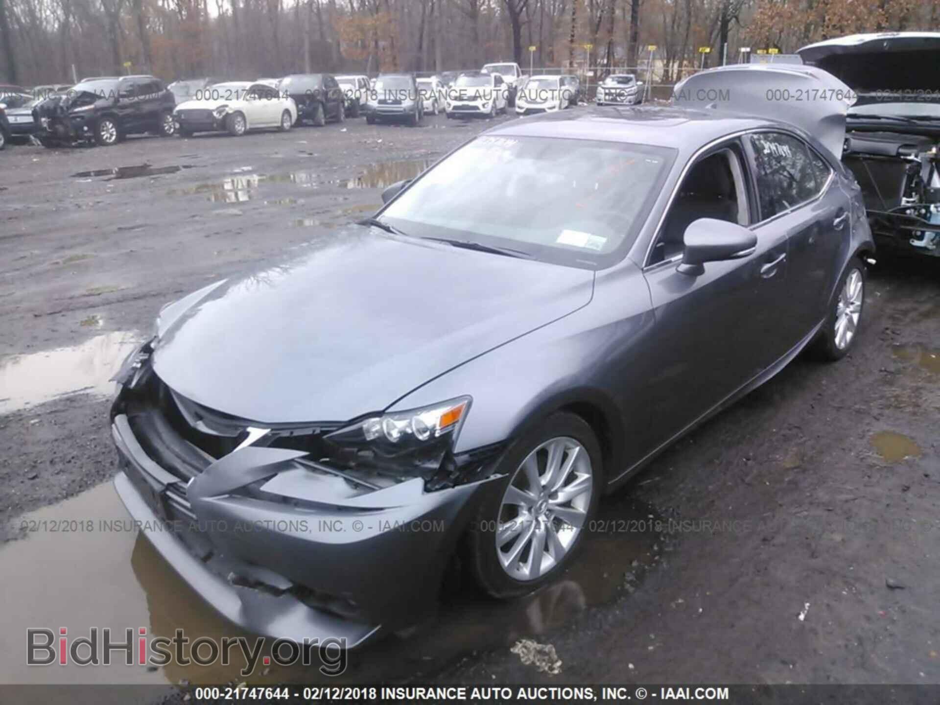2015 Lexus Is - VIN: JTHCF1D21F5027277 - Photo 2