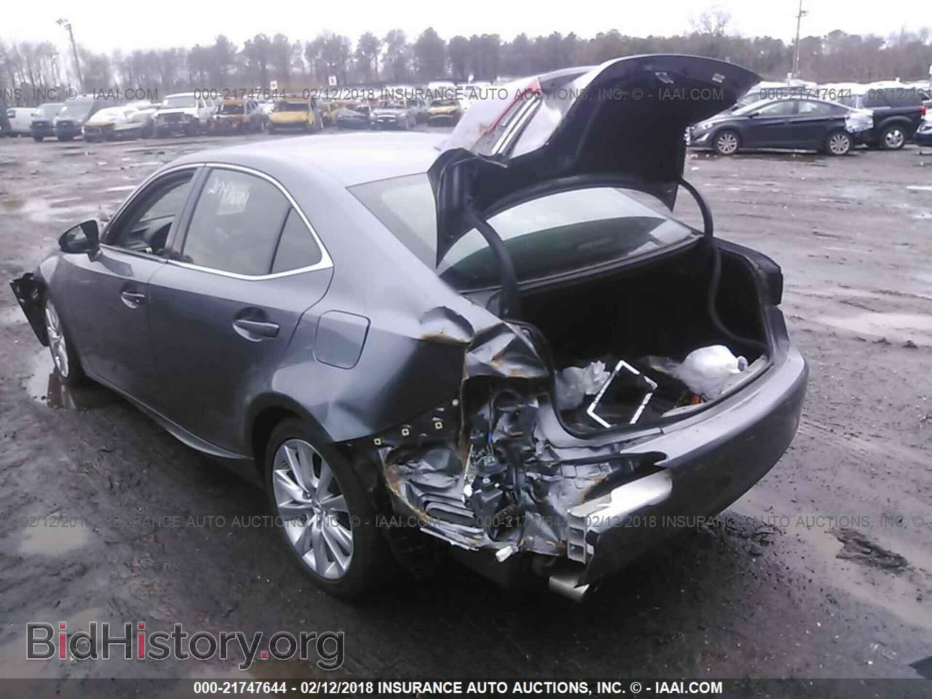2015 Lexus Is - VIN: JTHCF1D21F5027277 - Photo 3