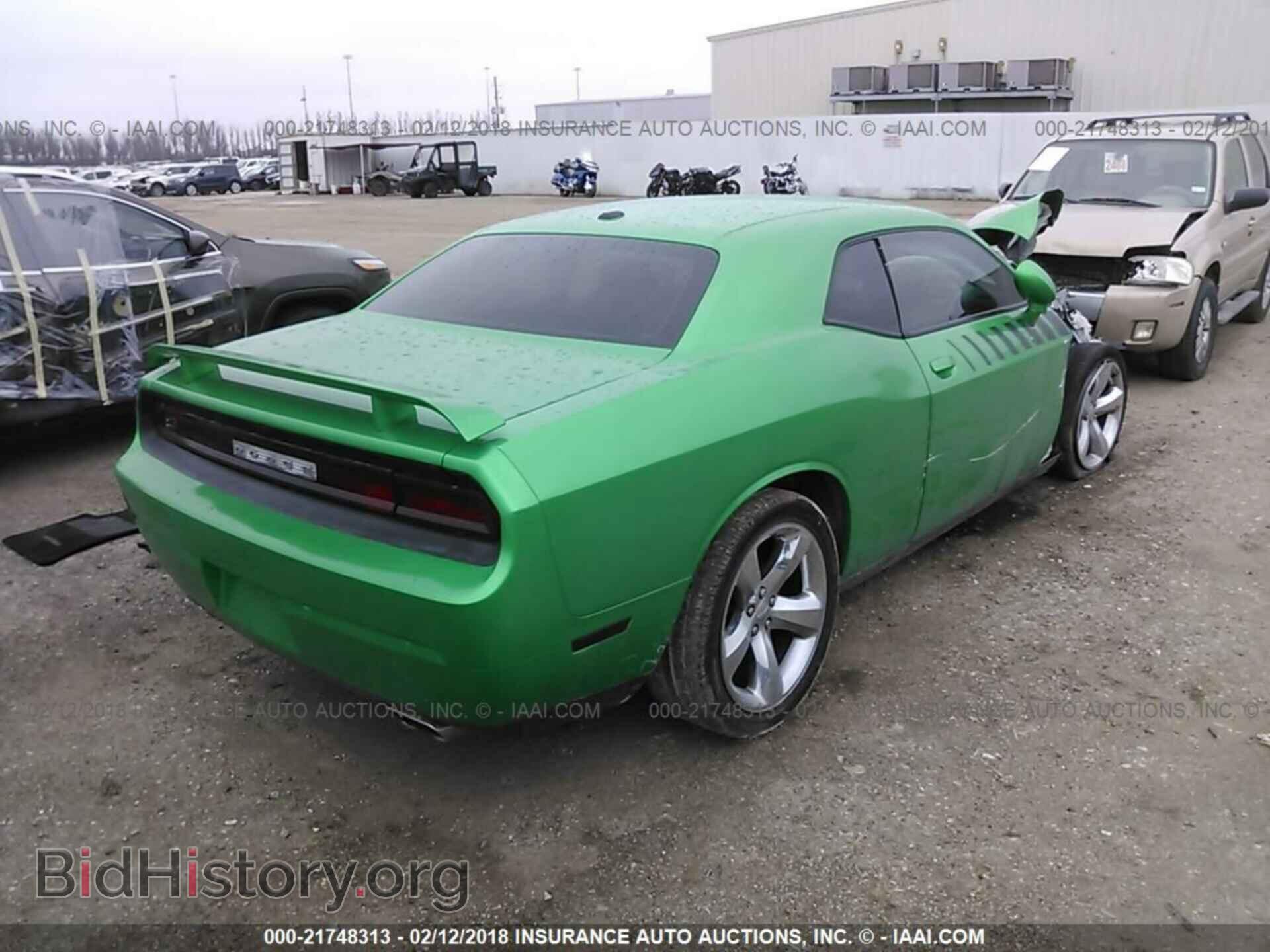 2013 Dodge Challenger - VIN: 2C3CDYBT9DH582483 - Photo 4