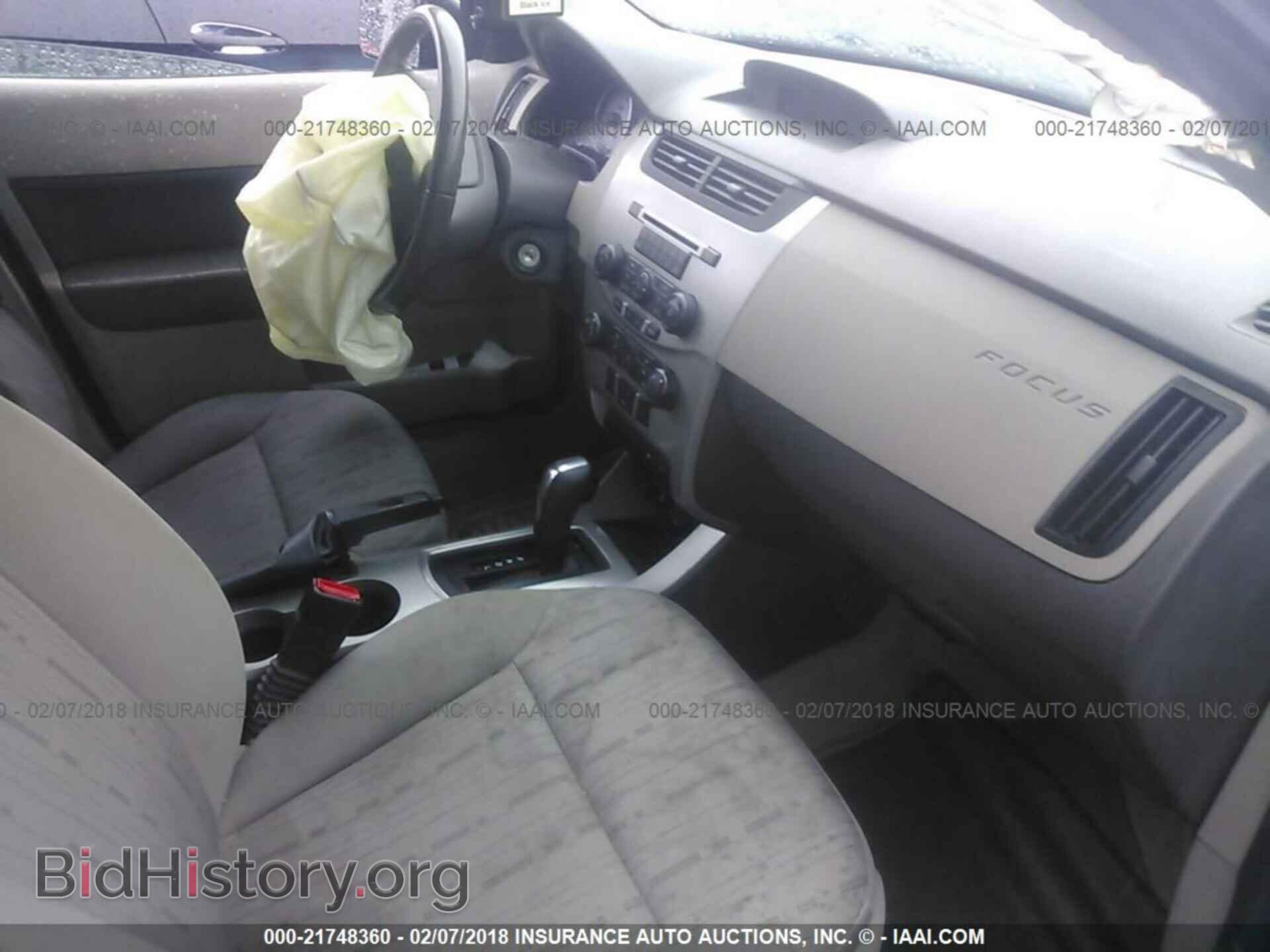 2011 Ford Focus - VIN: 1FAHP3FN7BW147599 - Фото 5