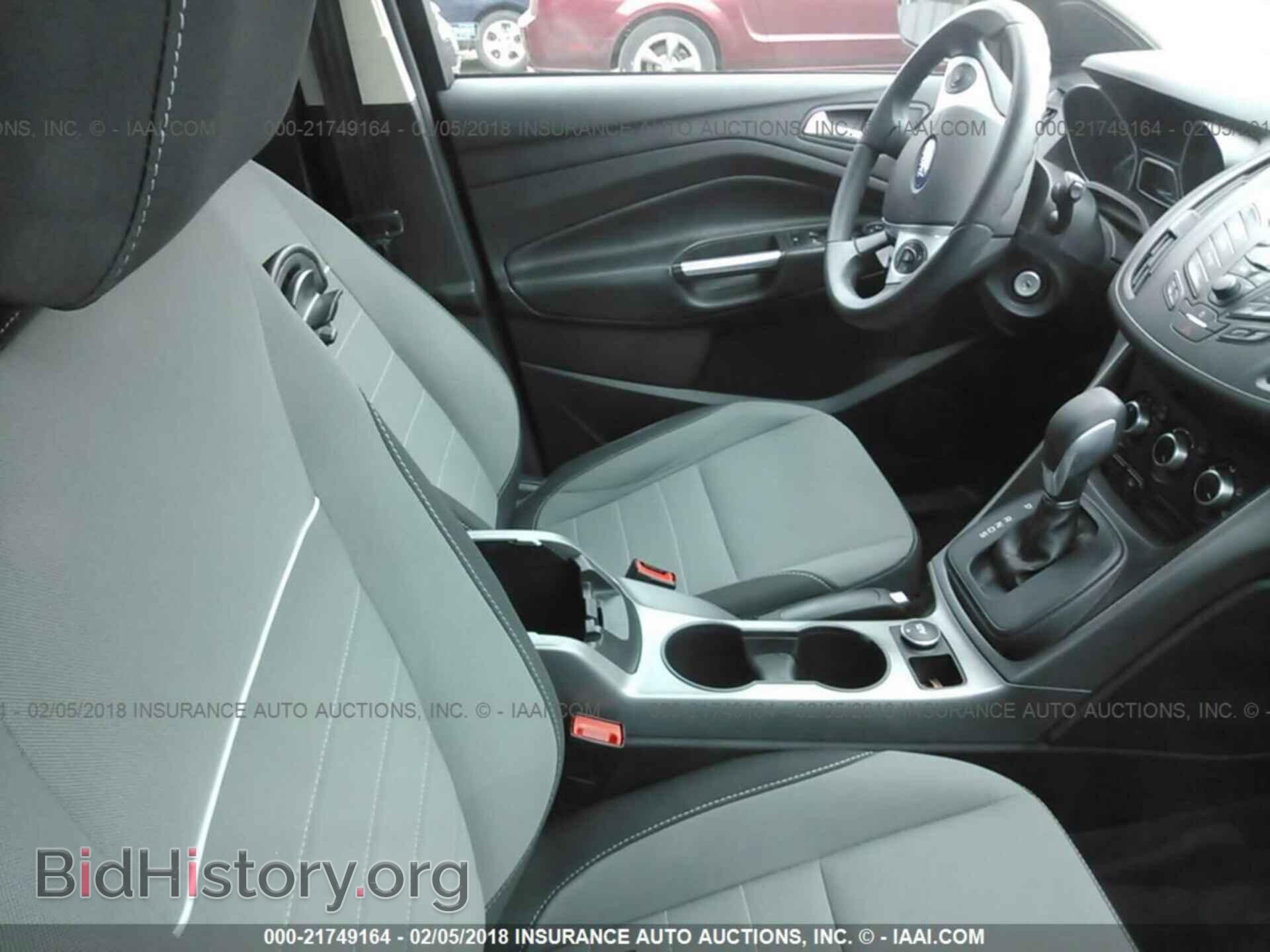2014 Ford Escape - VIN: 1FMCU0GX8EUC66995 - Photo 5
