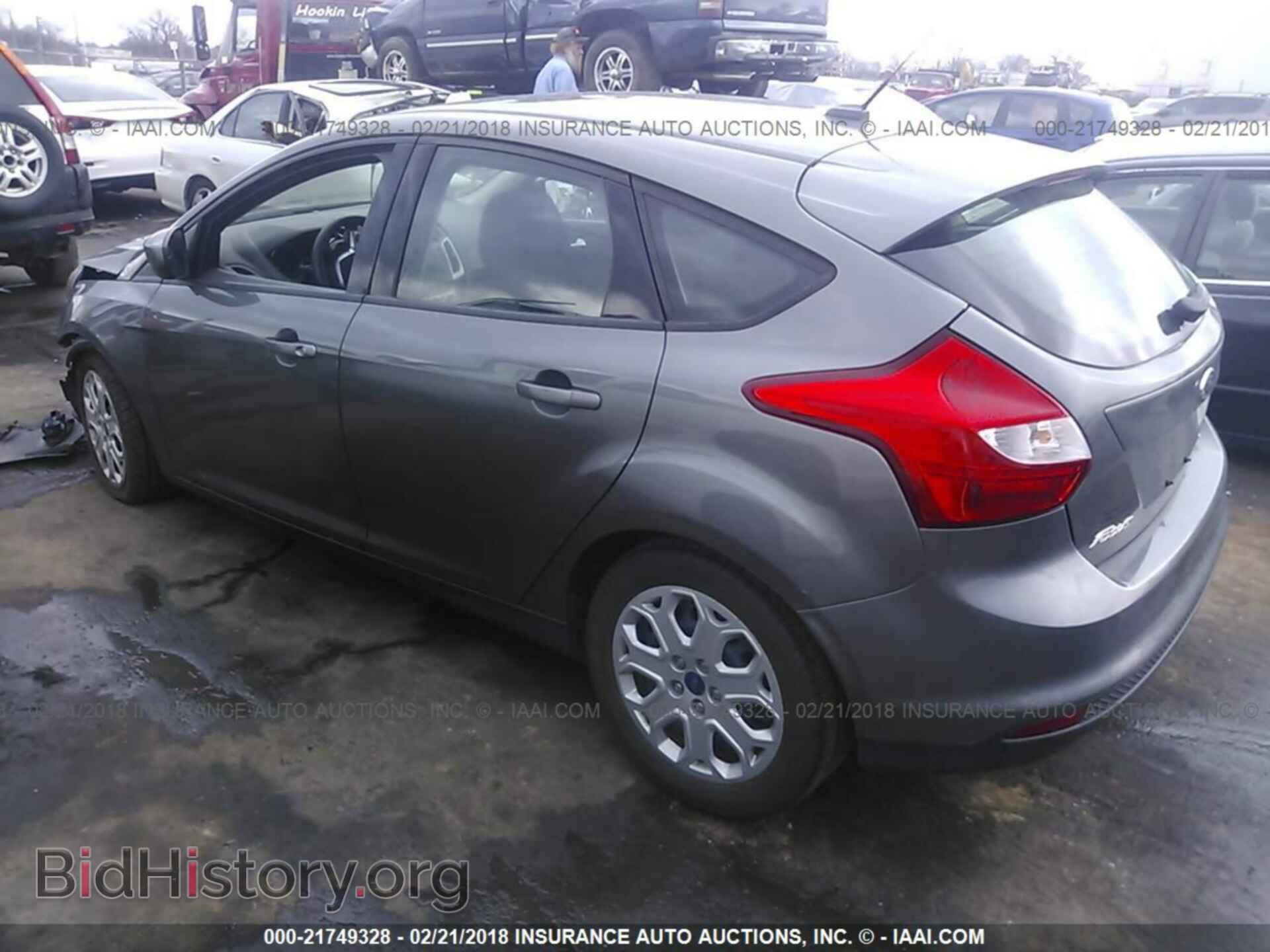 2012 Ford Focus - VIN: 1FAHP3K29CL433209 - Фото 3