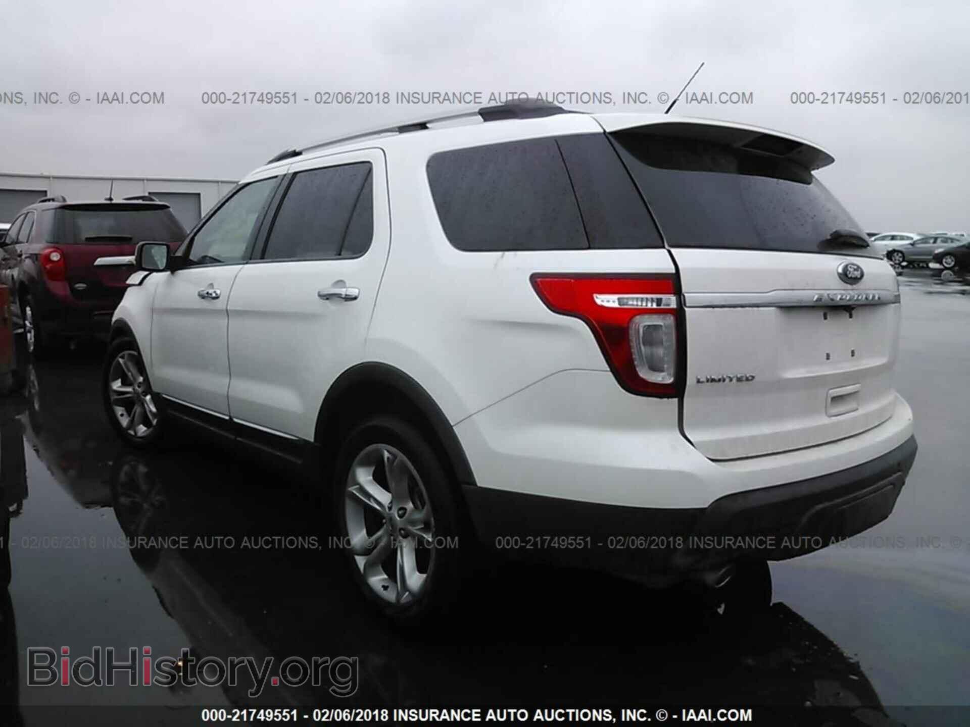 2011 Ford Explorer - VIN: 1FMHK7F89BGA02628 - Фото 3