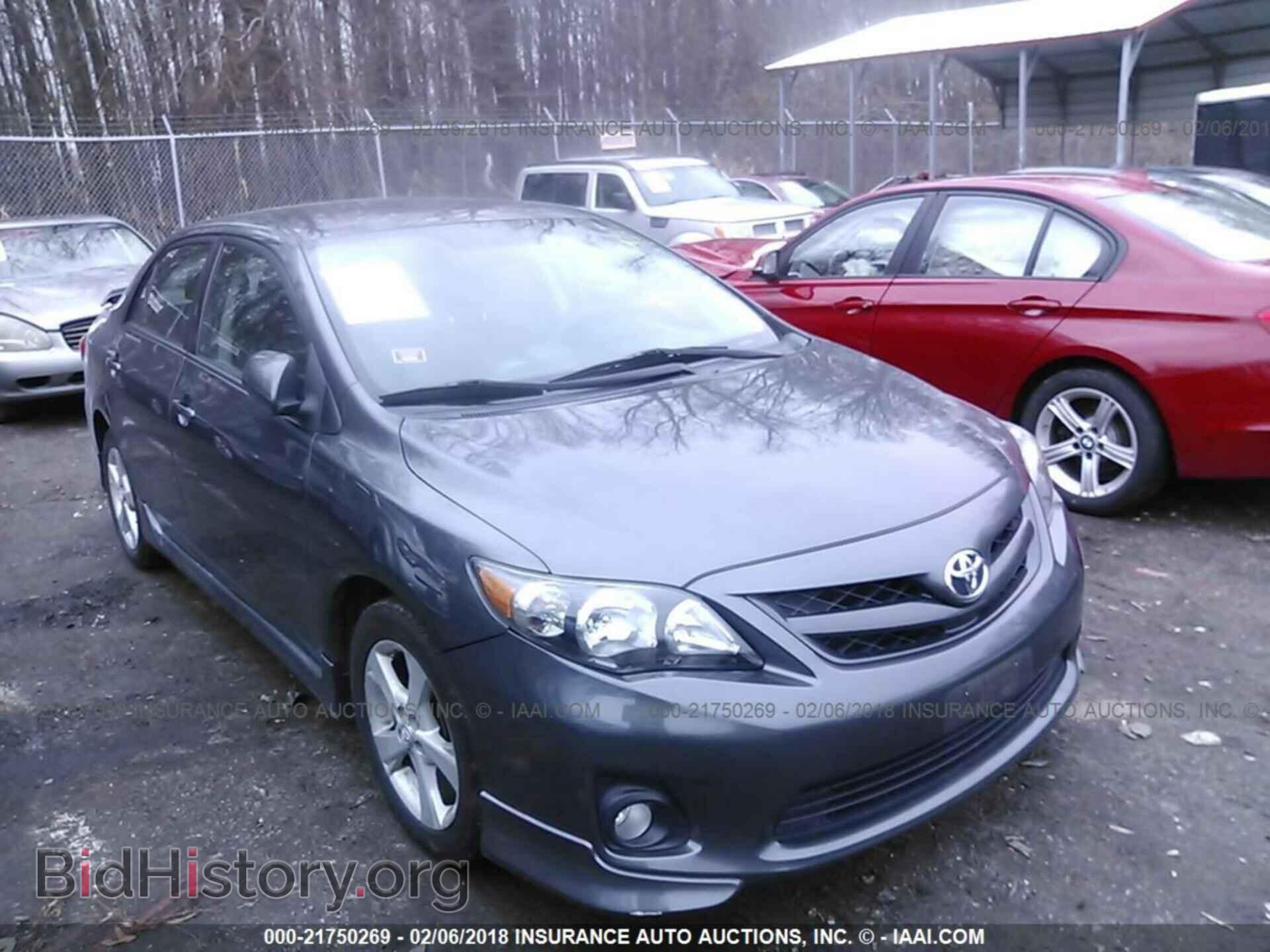 Photo 2T1BU4EE9DC101784 - Toyota Corolla 2013
