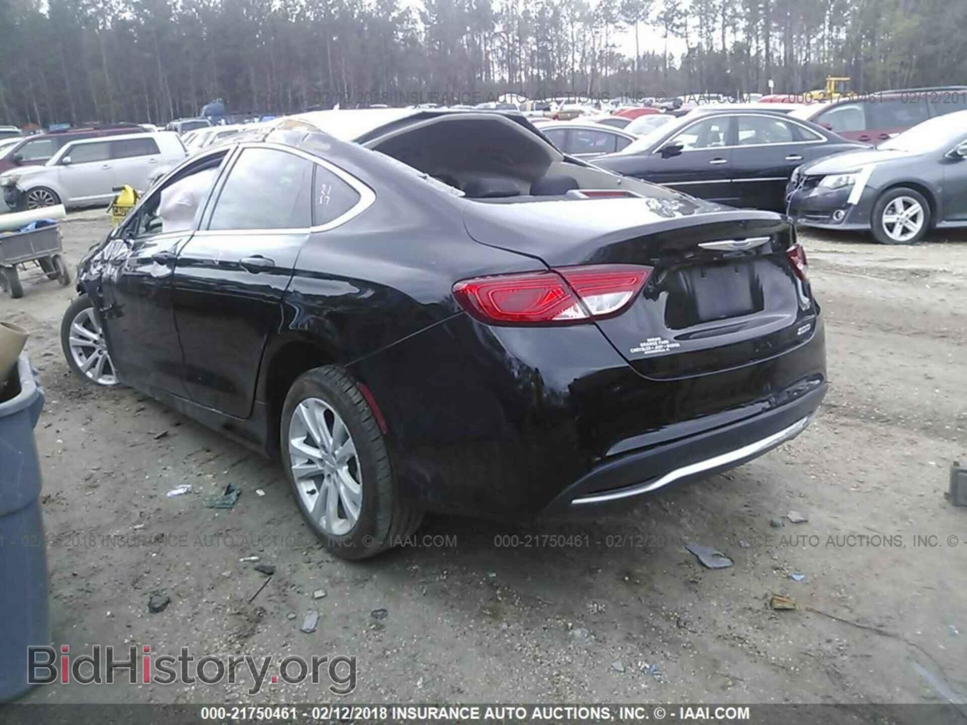 2015 Chrysler 200 - VIN: 1C3CCCAB5FN646026 - Photo 3
