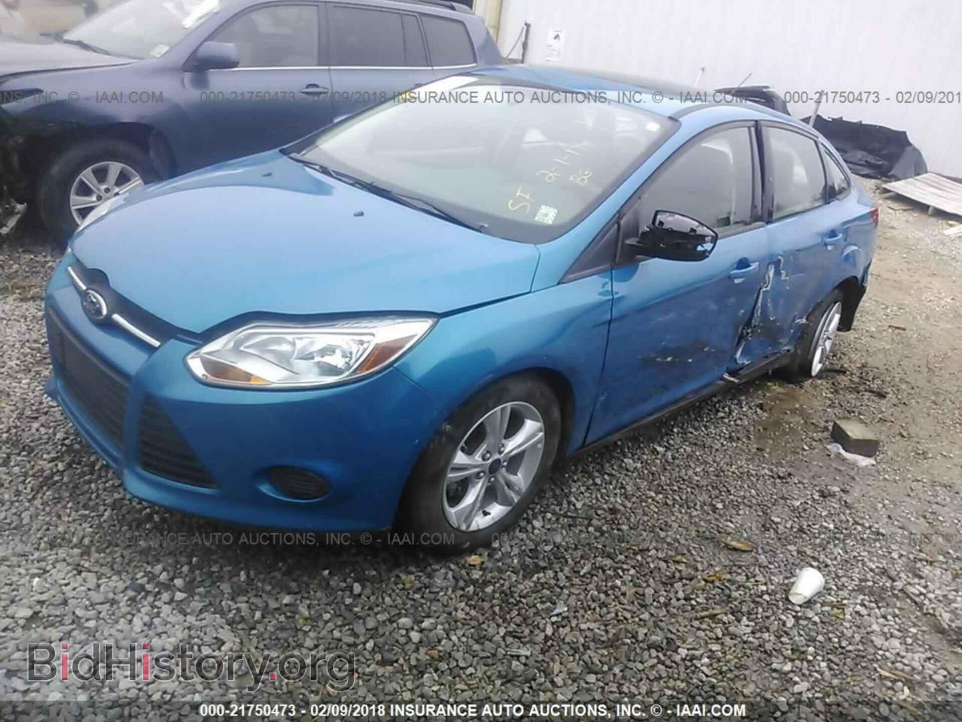 2014 Ford Focus - VIN: 1FADP3F20EL387295 - Photo 2