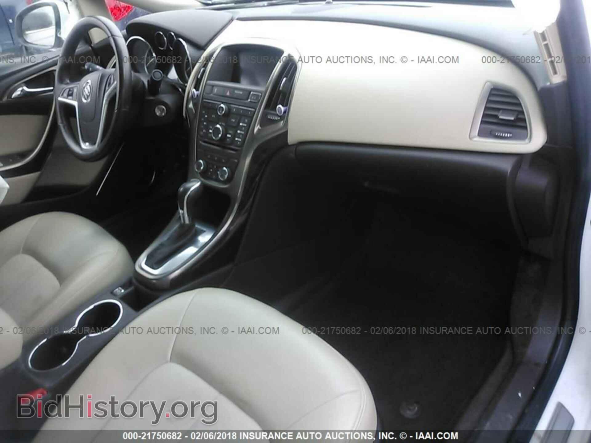 2014 Buick Verano - VIN: 1G4PP5SK4E4204883 - Photo 5