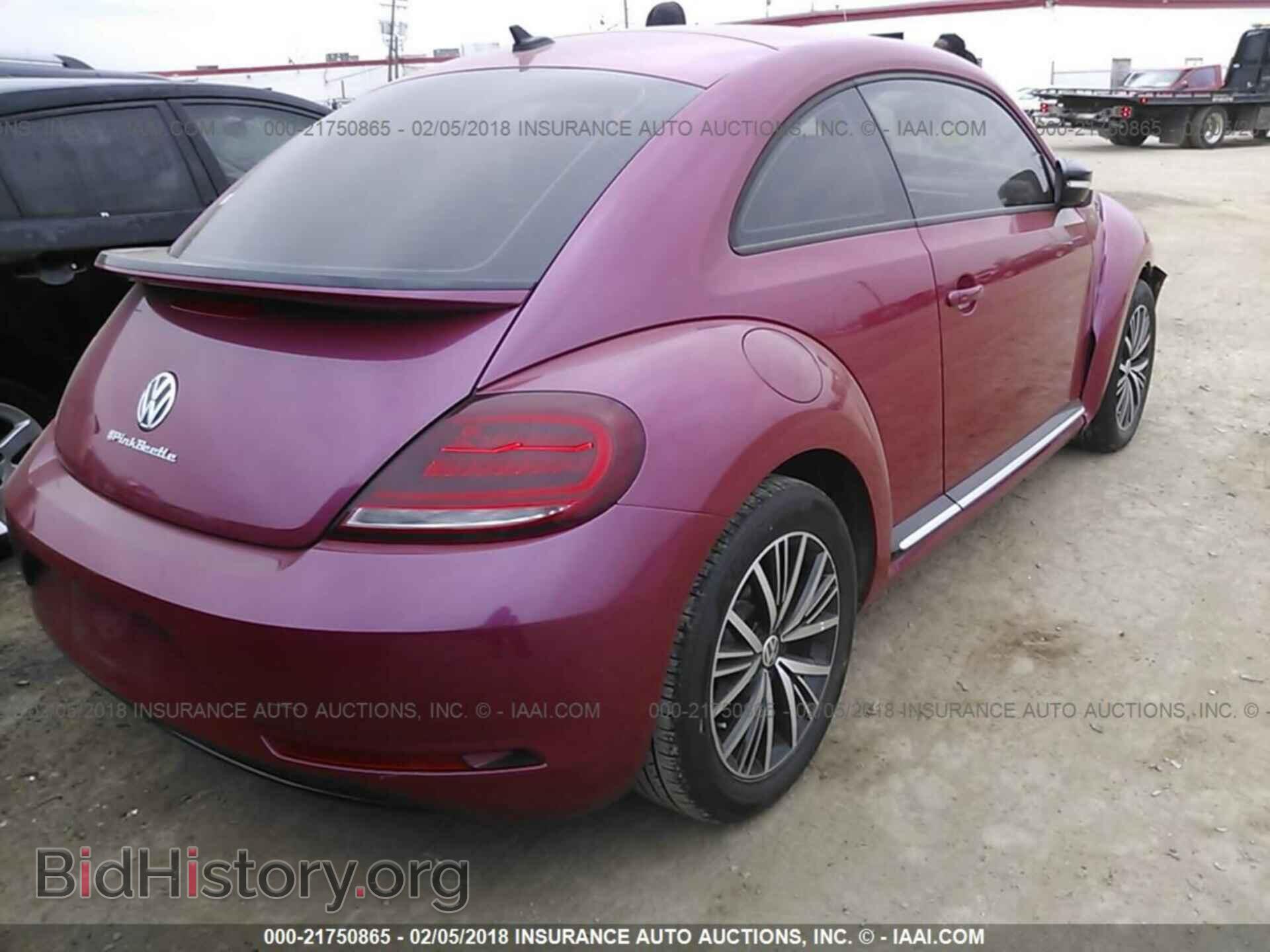 2017 Volkswagen Beetle - VIN: 3VWF17AT0HM606896 - Фото 4