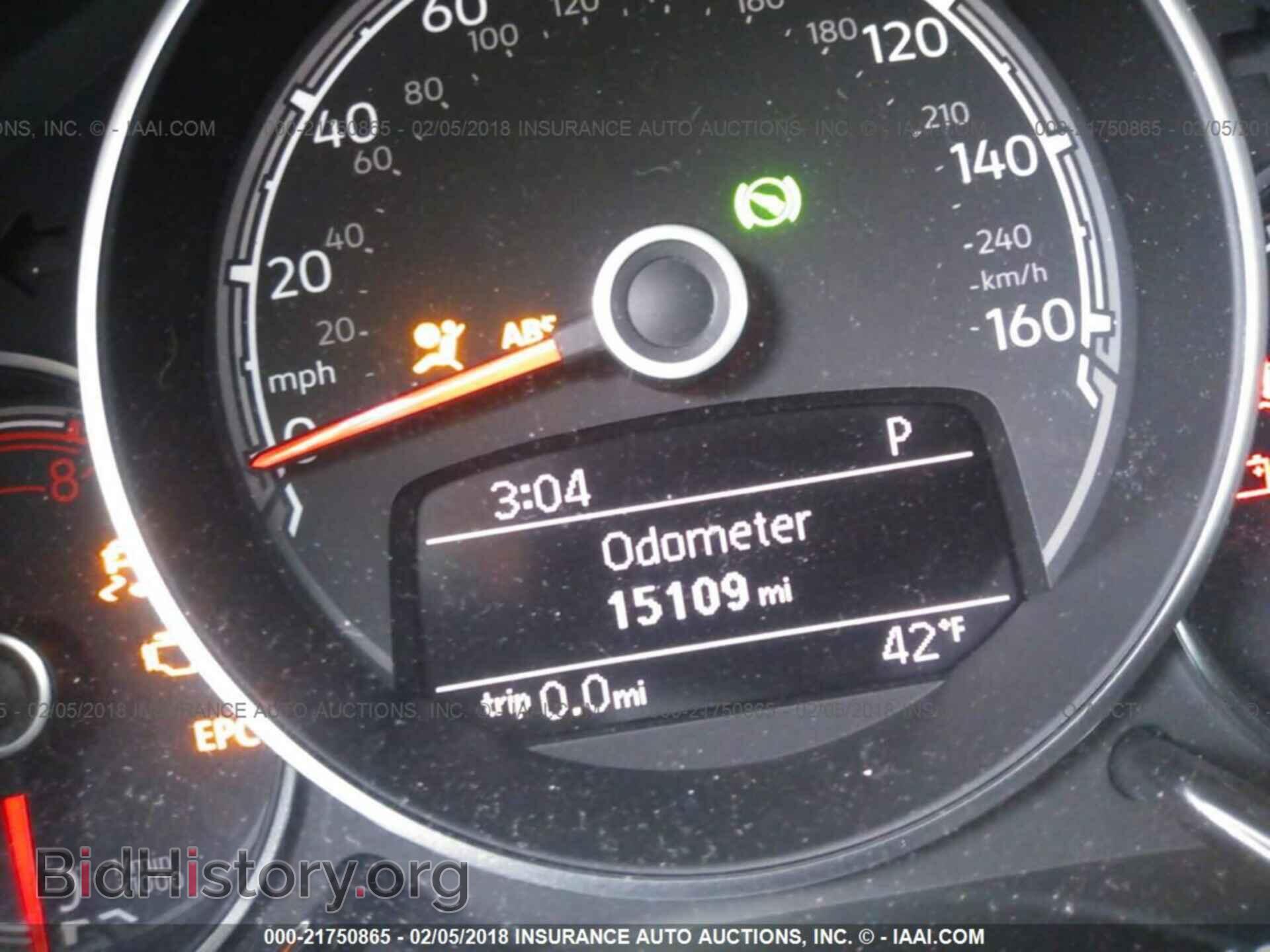 2017 Volkswagen Beetle - VIN: 3VWF17AT0HM606896 - Фото 7