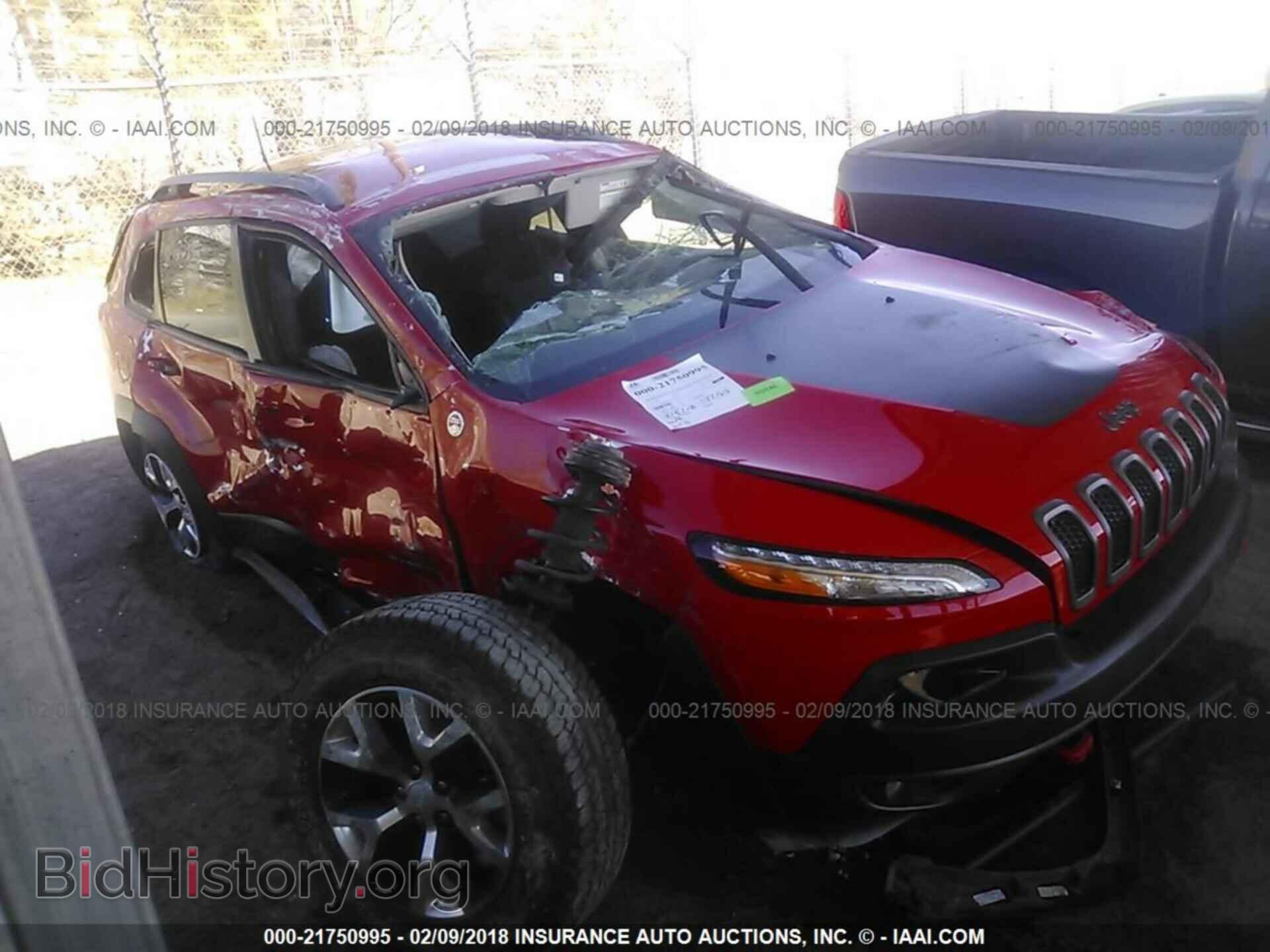 2017 Jeep Cherokee - VIN: 1C4PJMBS8HW632108 - Photo 6