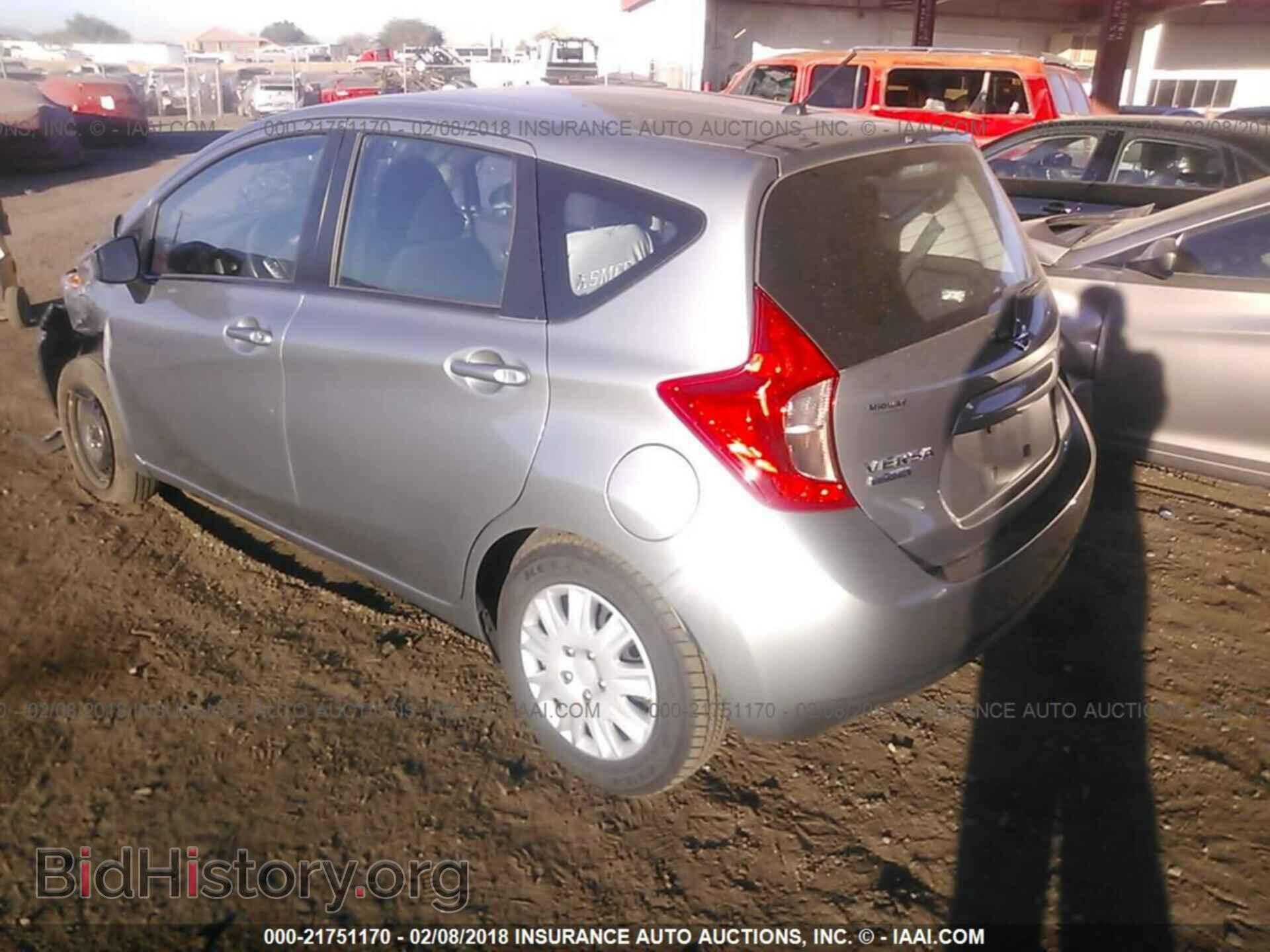 2015 Nissan Versa note - VIN: 3N1CE2CP4FL415484 - Фото 3