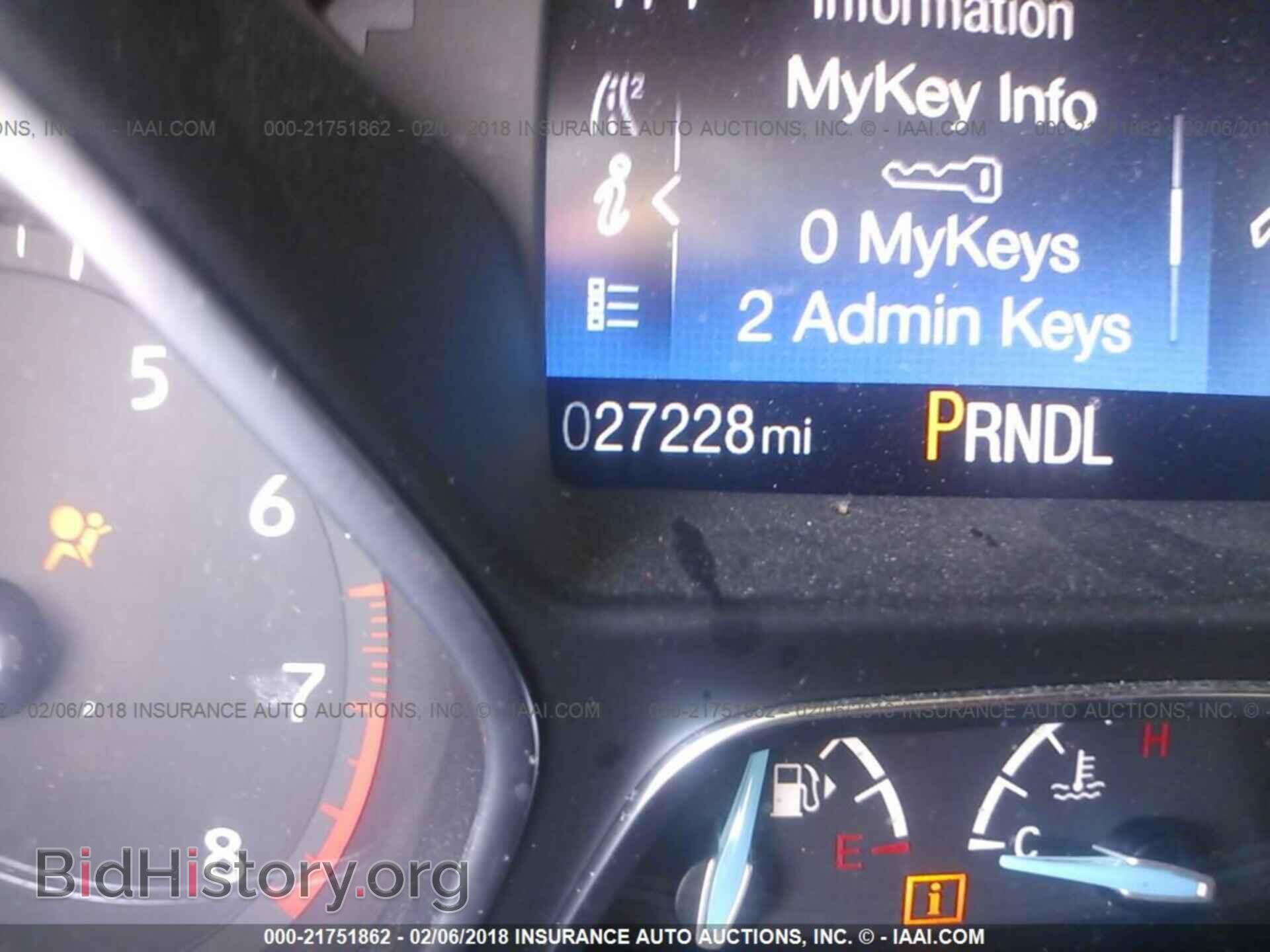 2016 Ford Focus - VIN: 1FADP3F22GL308809 - Photo 7