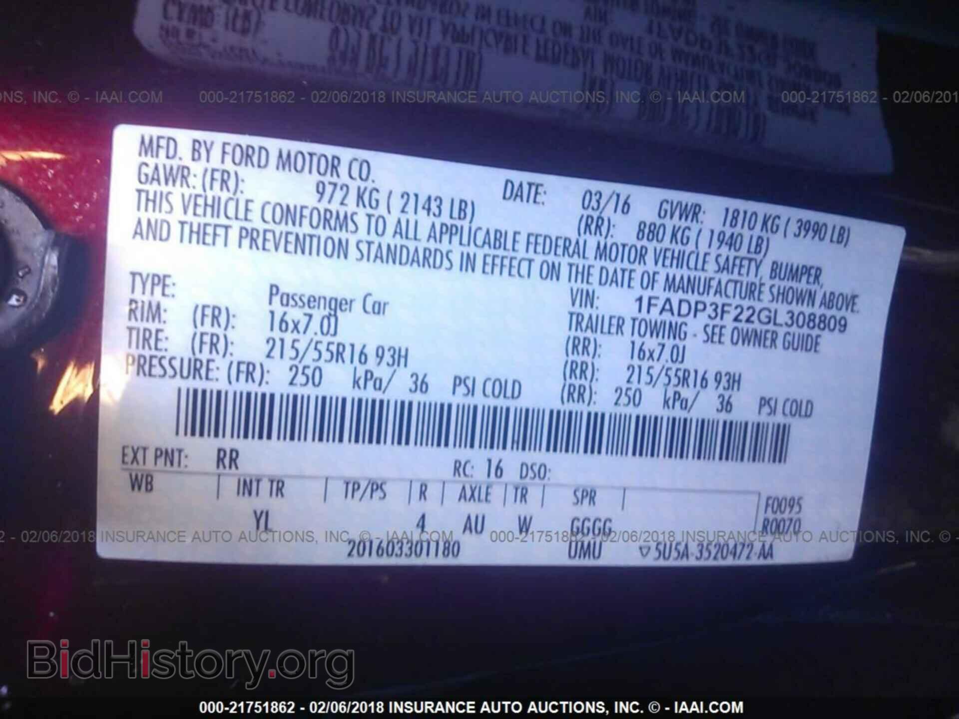 2016 Ford Focus - VIN: 1FADP3F22GL308809 - Photo 9
