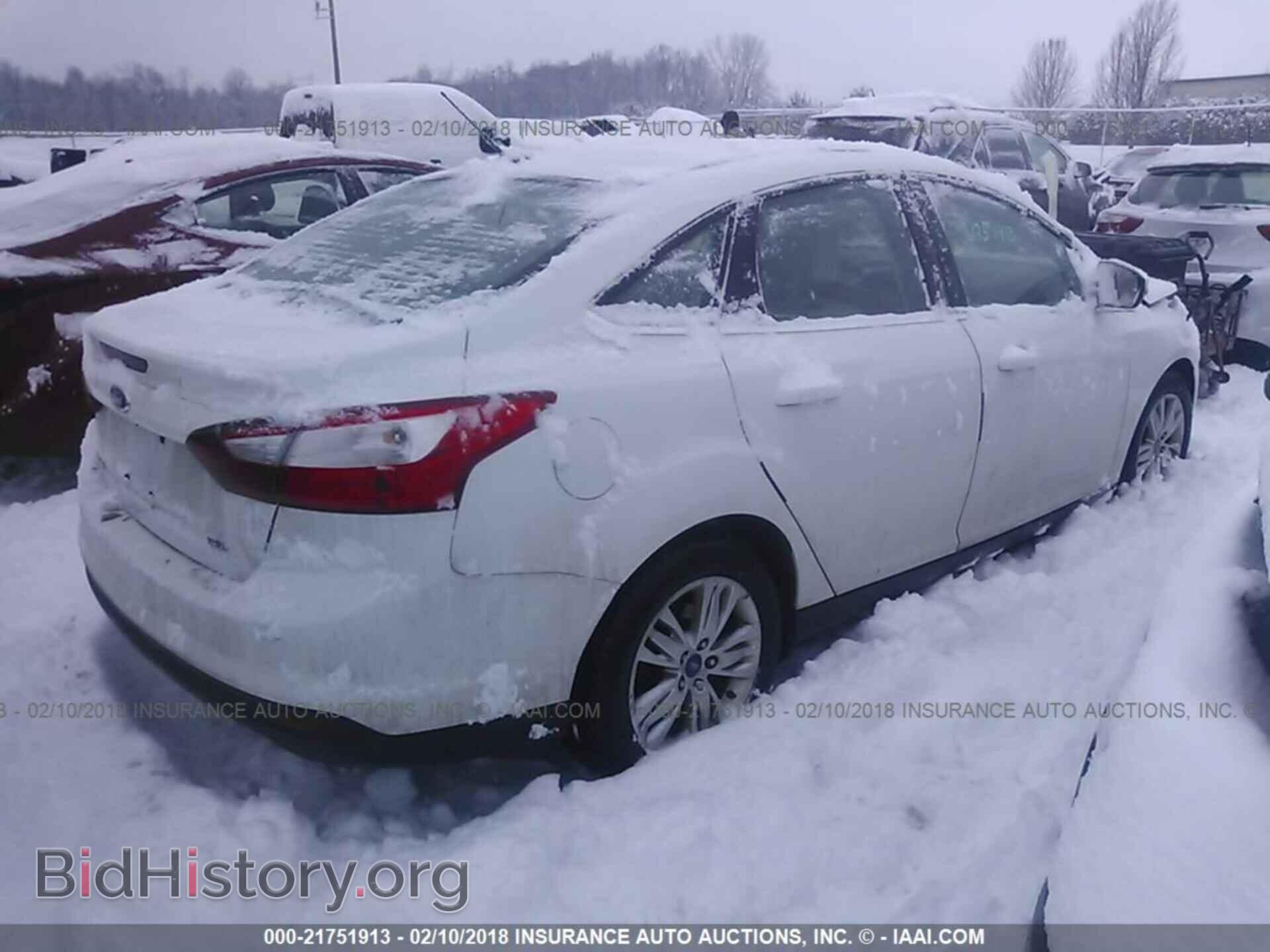 2012 Ford Focus - VIN: 1FAHP3H23CL179097 - Photo 4