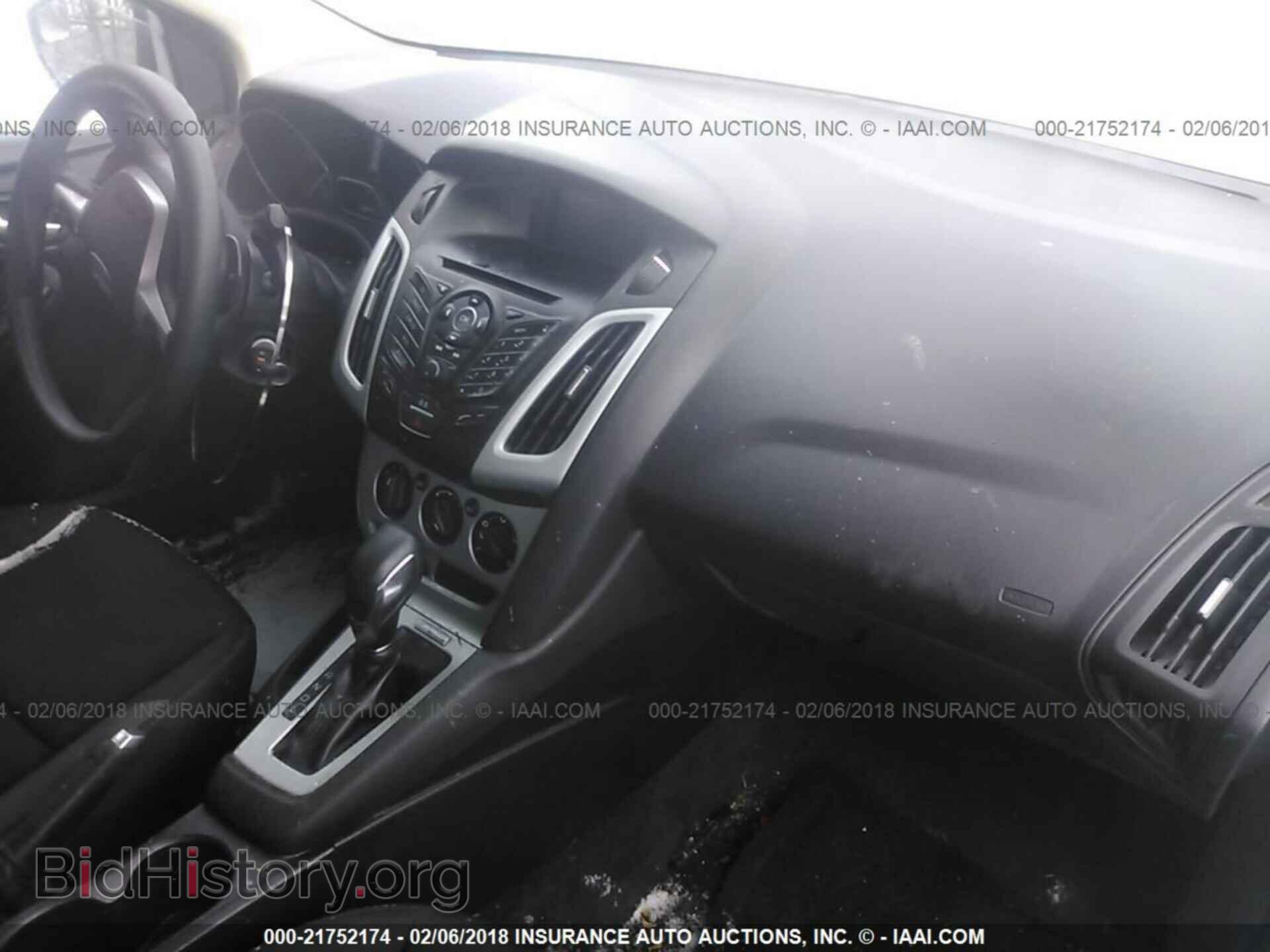 2013 Ford Focus - VIN: 1FADP3F27DL194608 - Photo 5