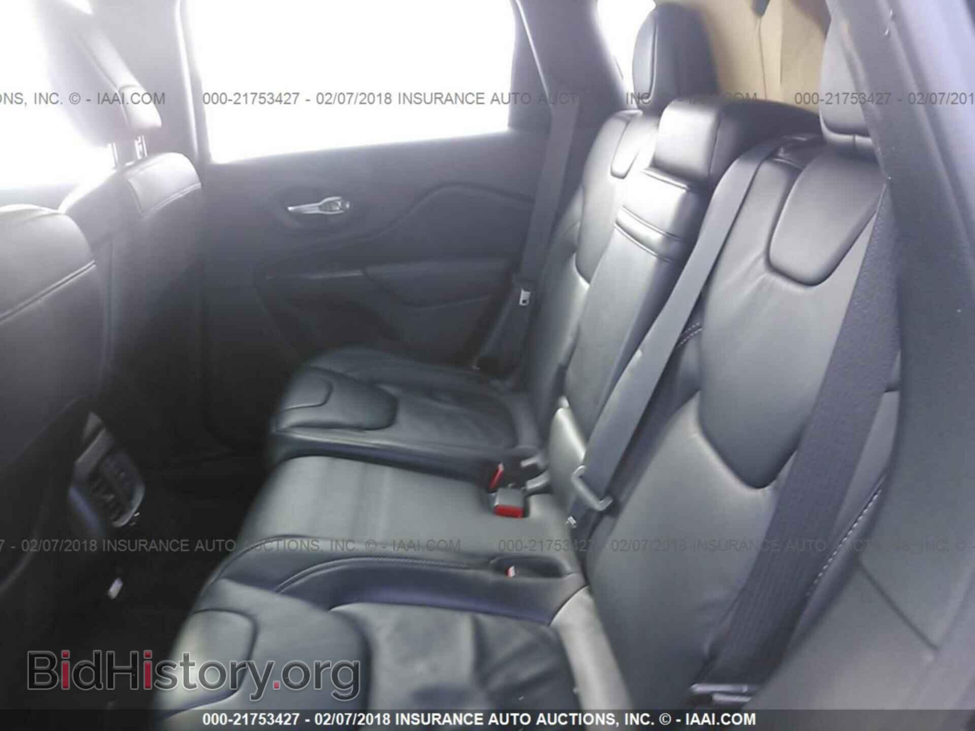 2015 Jeep Cherokee - VIN: 1C4PJMDS9FW704752 - Фото 8