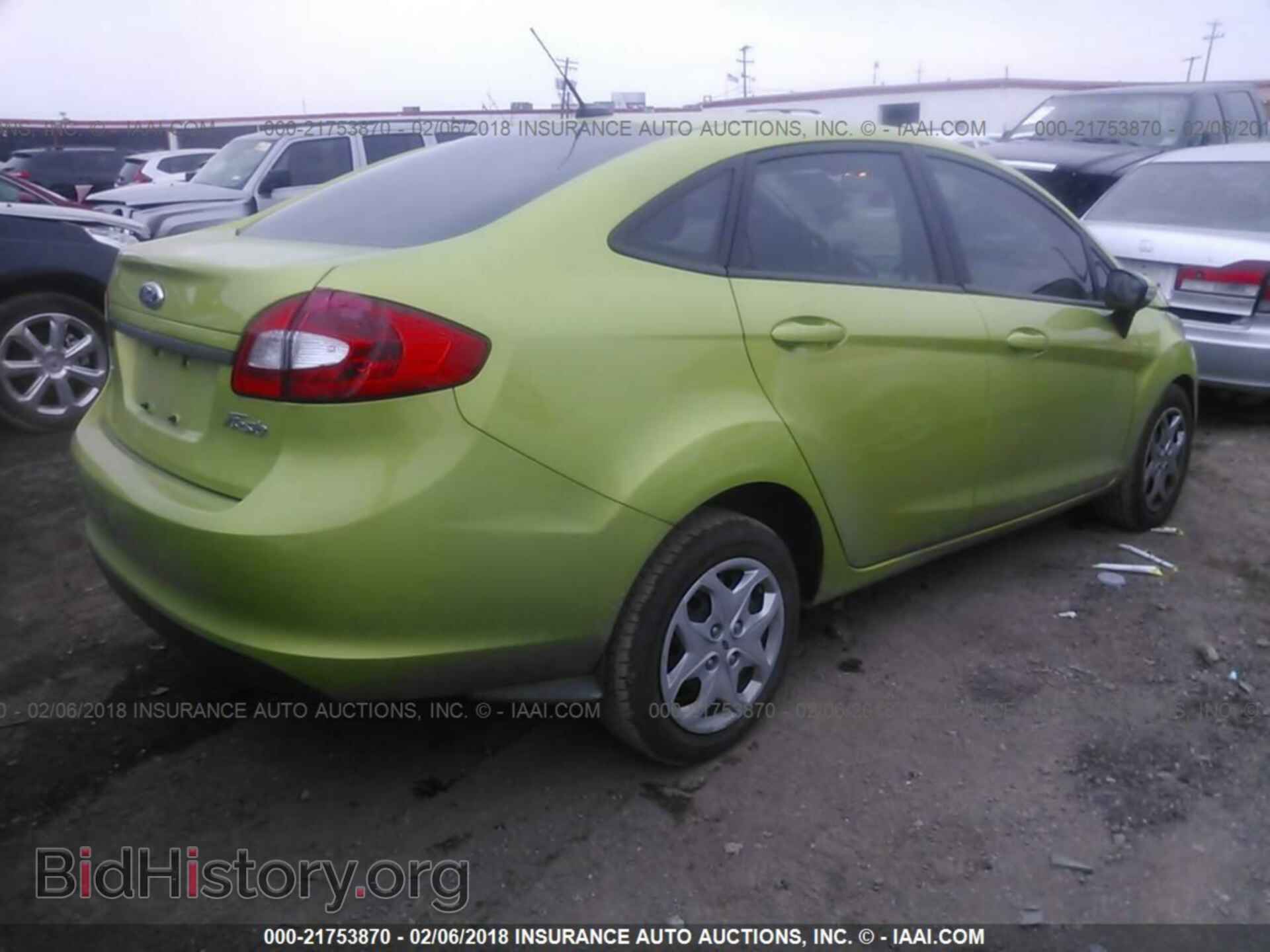 2013 Ford Fiesta - VIN: 3FADP4BJ5DM149698 - Фото 4