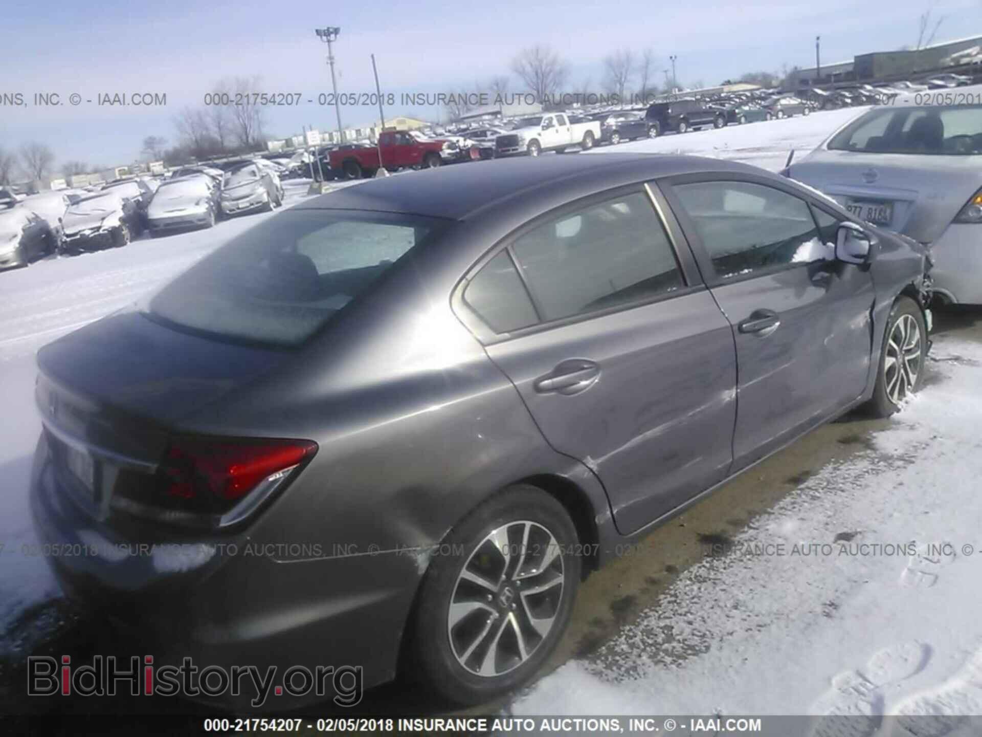 2014 Honda Civic - VIN: 19XFB2F83EE048698 - Фото 4