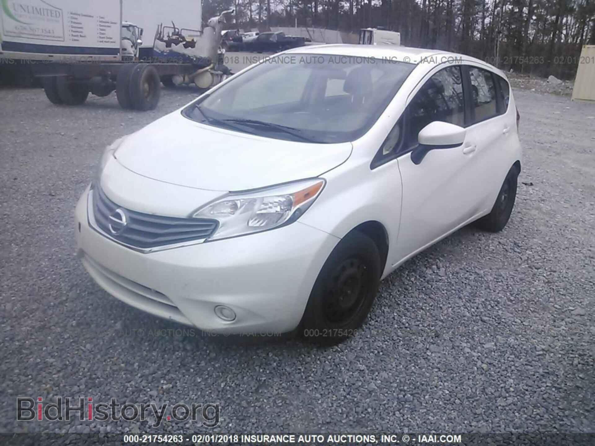 2015 Nissan Versa note - VIN: 3N1CE2CP3FL359845 - Photo 2